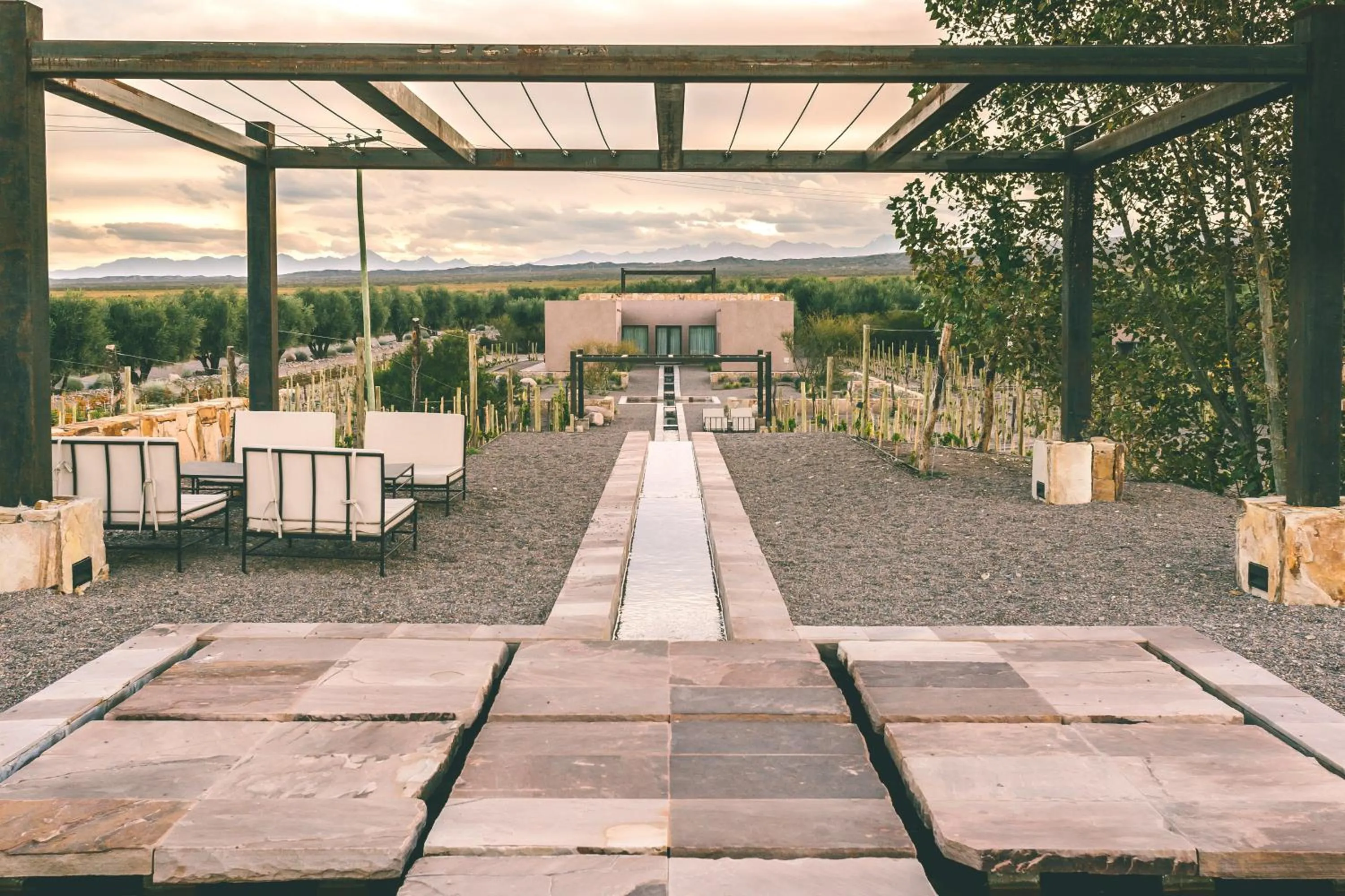 Spring in Rosell Boher Winery Lodge & Spa