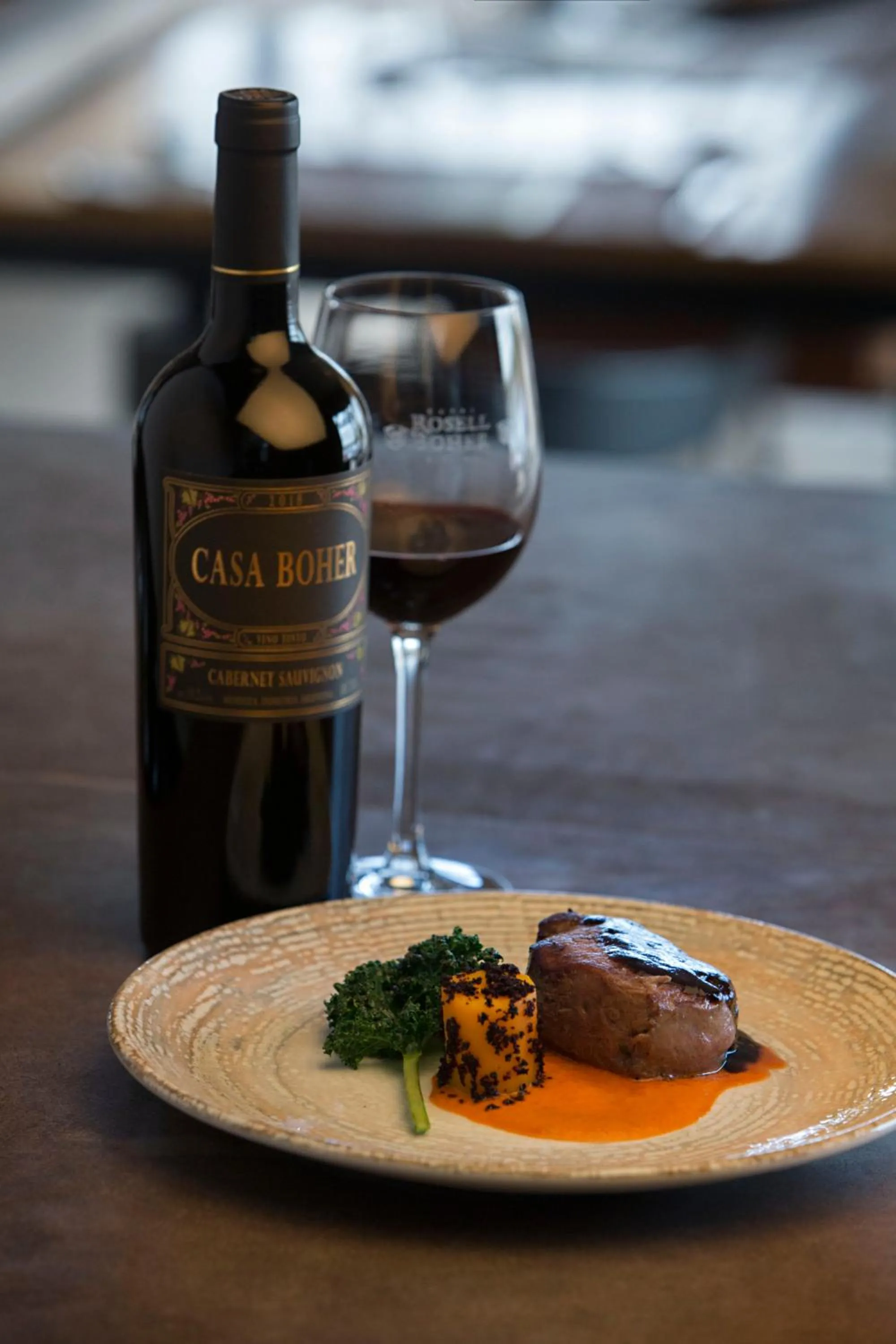 Restaurant/places to eat in Rosell Boher Winery Lodge & Spa