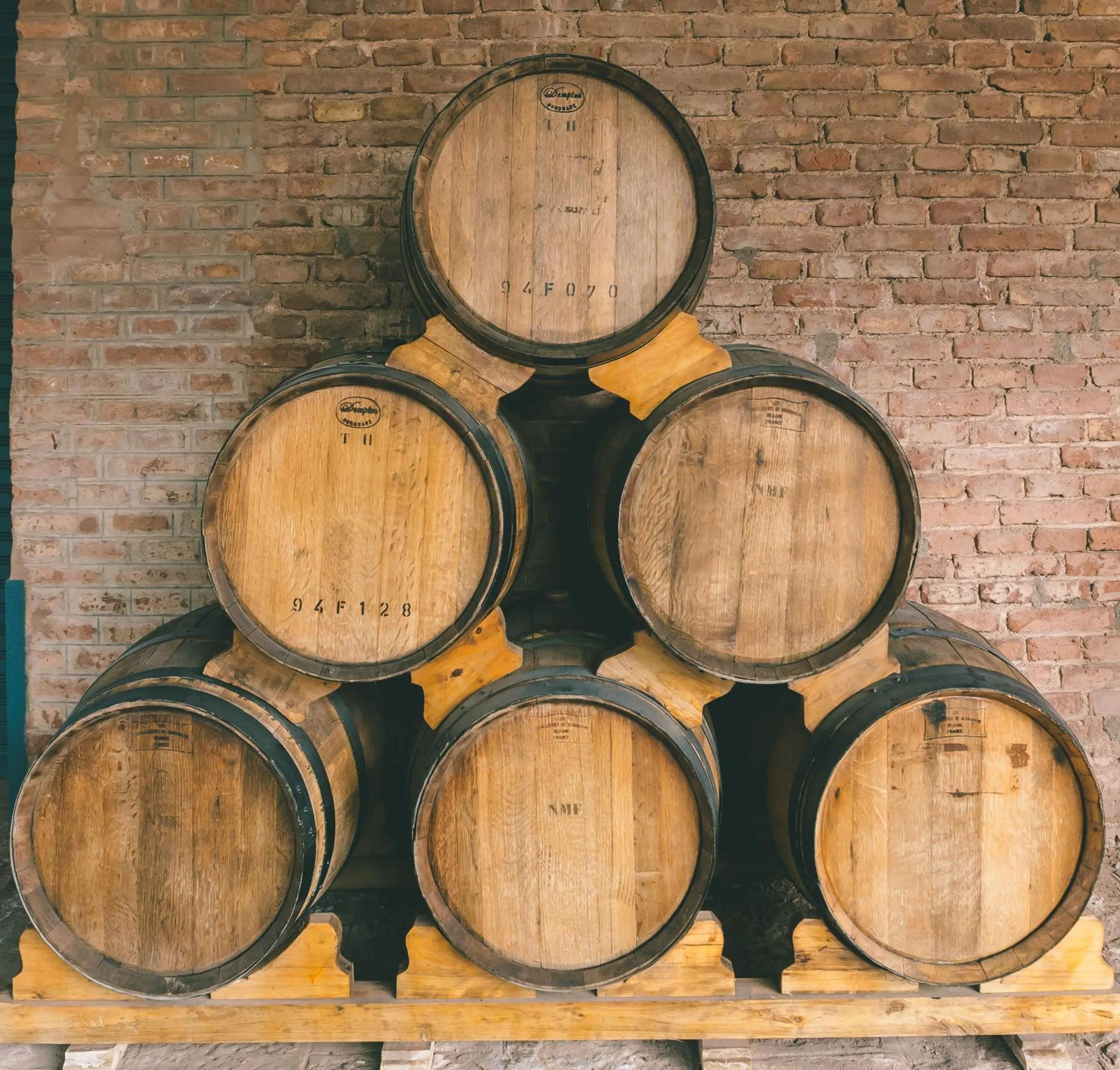 Food and drinks in Rosell Boher Winery Lodge & Spa