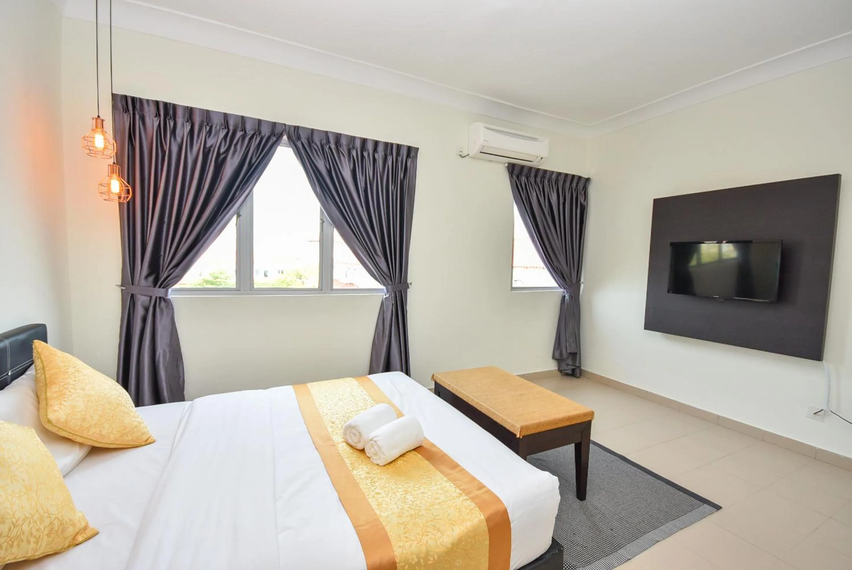 Bed in Tiara Desaru Seaview Residence