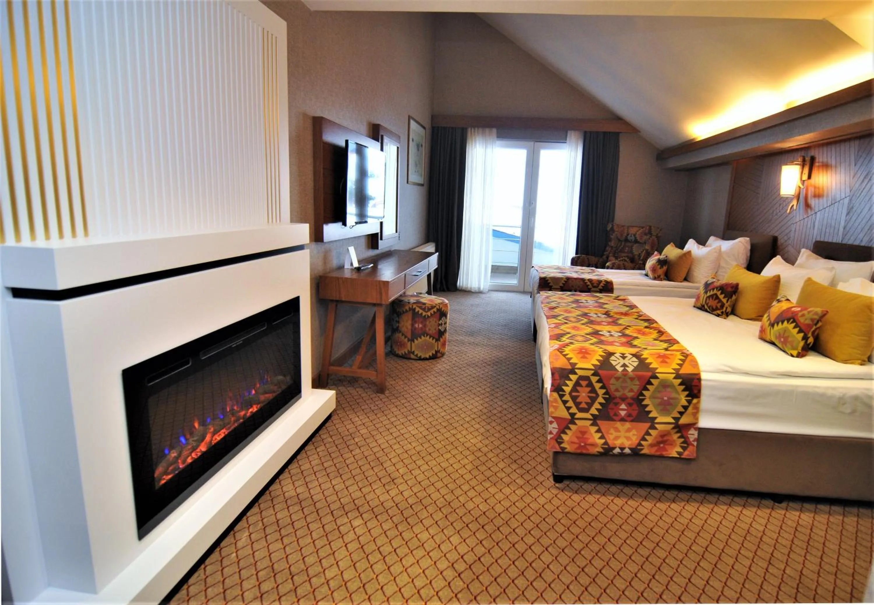 Bedroom, Bed in Bof Hotels Uludağ Ski&Luxury Resort All Inclusive