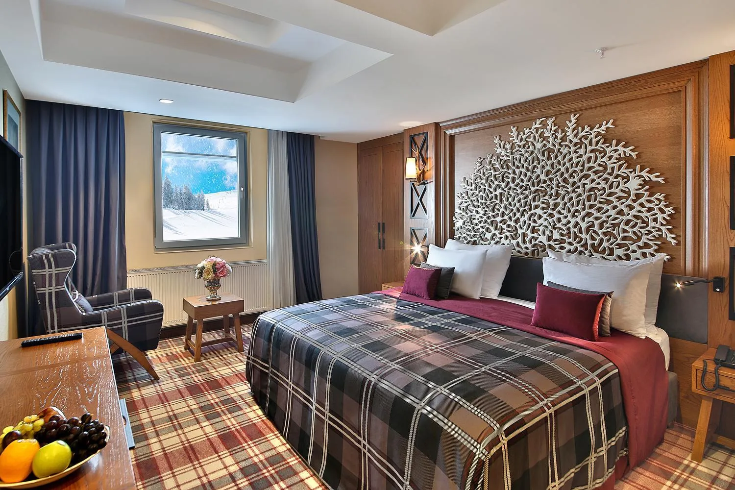 View (from property/room), Bed in Bof Hotels Uludağ Ski&Luxury Resort All Inclusive
