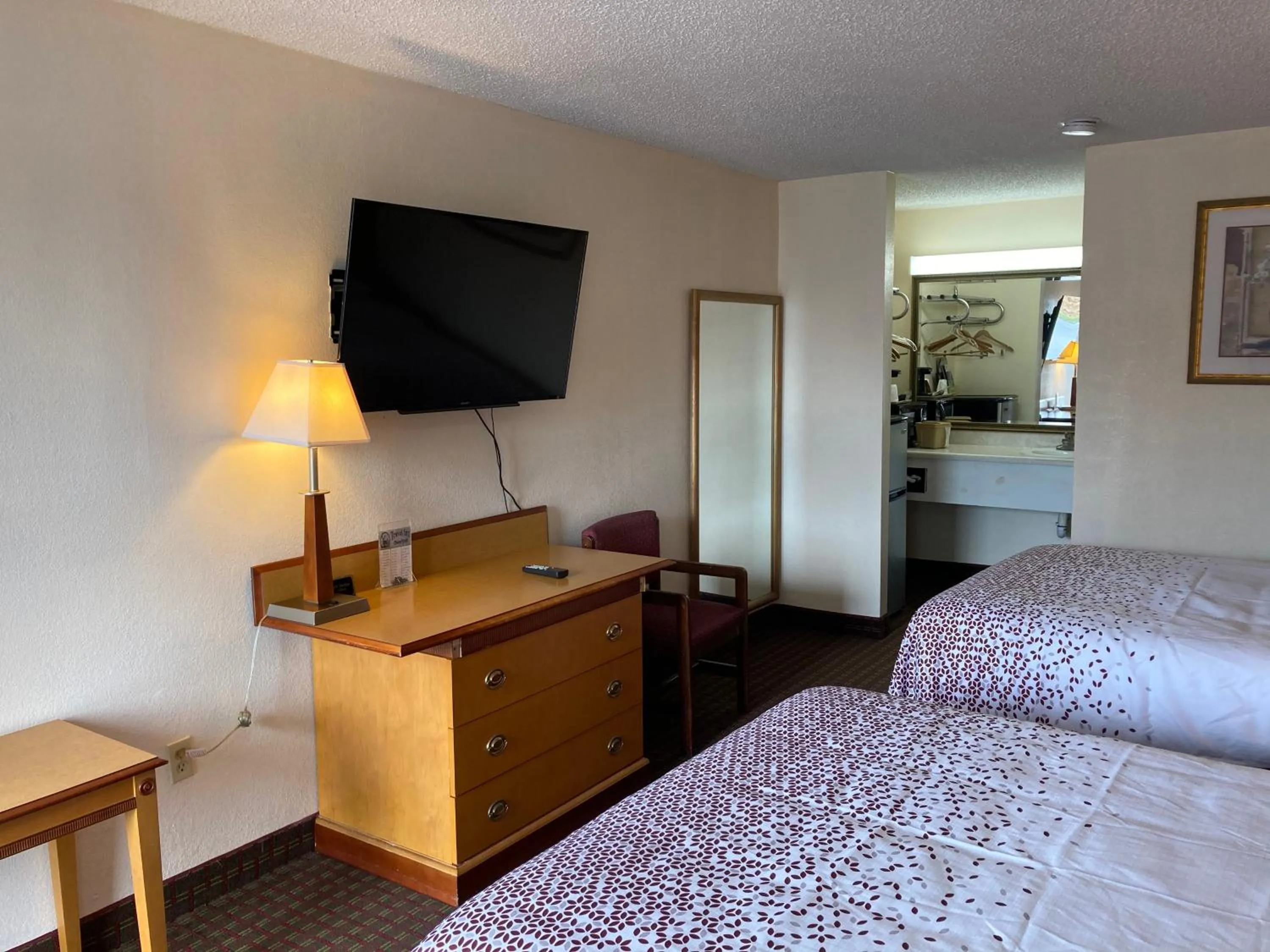 Bedroom in Travel Inn