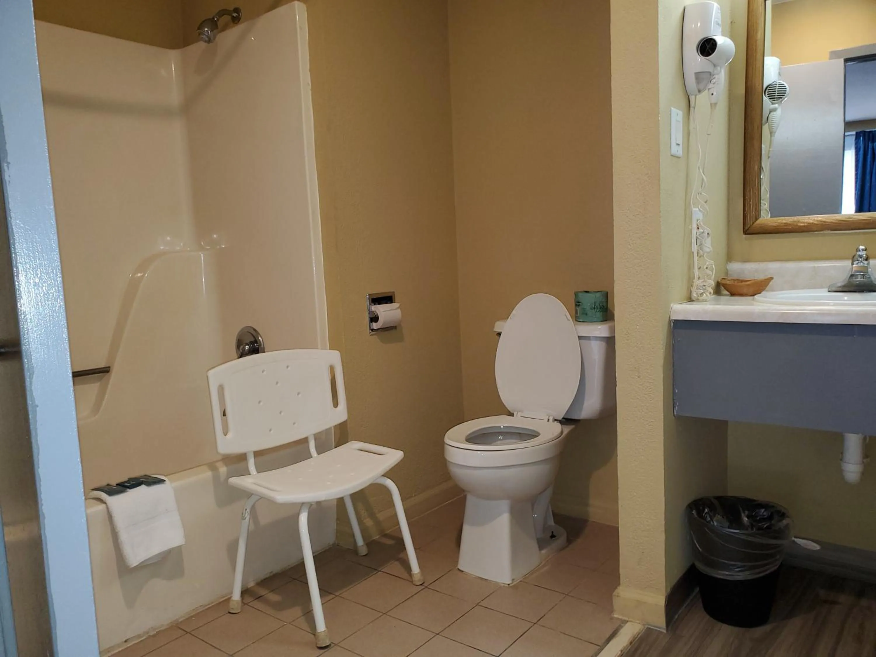 Bathroom in Travel Inn