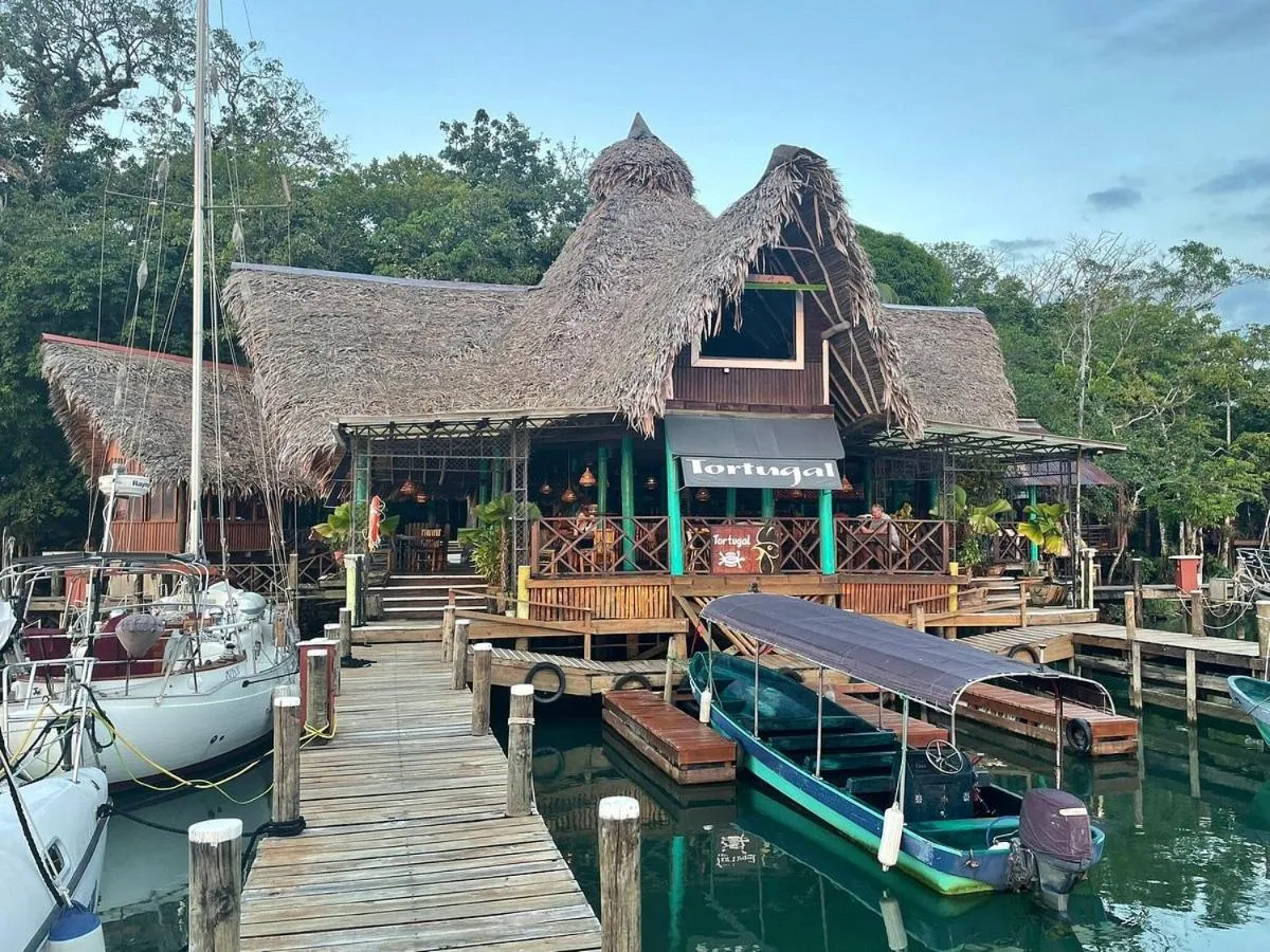 Property building in Tortugal Boutique River Lodge