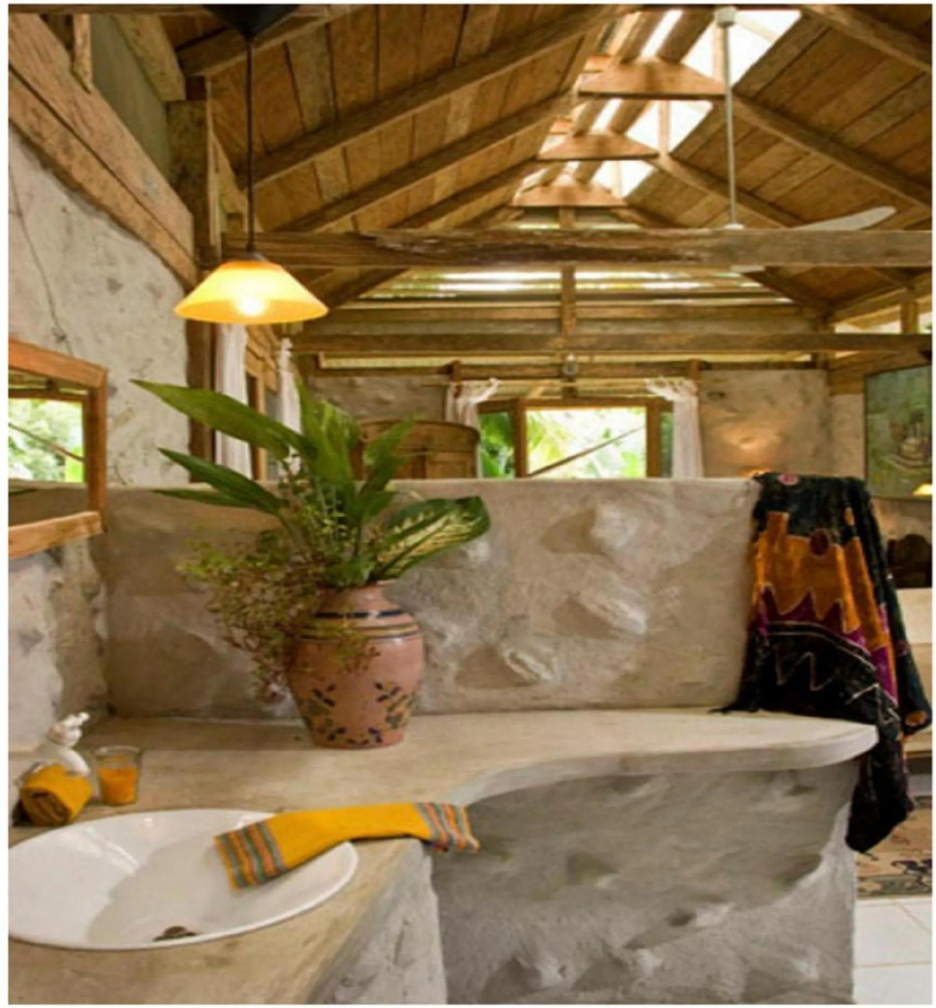 Bathroom in Tortugal Boutique River Lodge