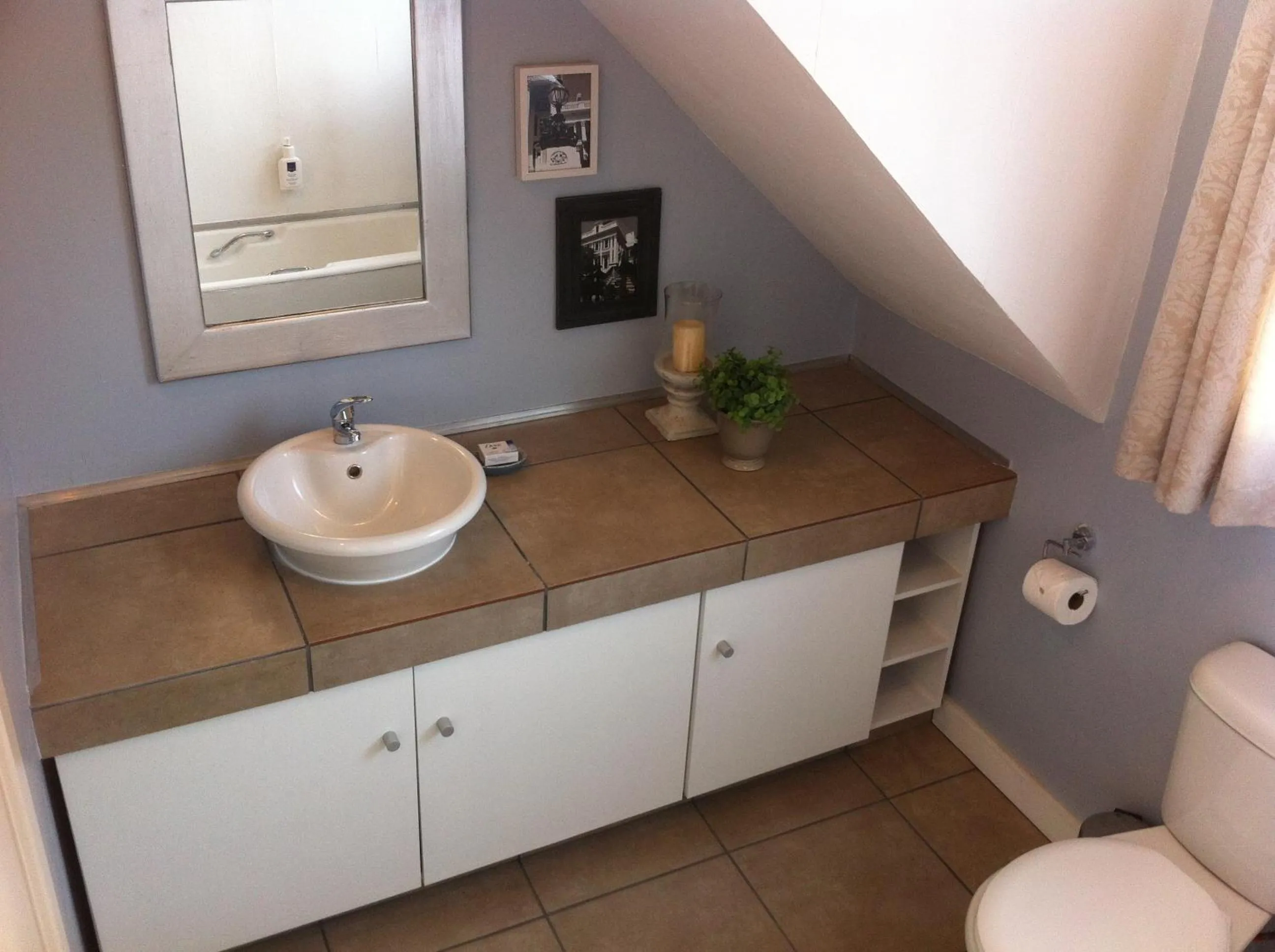 Toilet in Life on 3rd