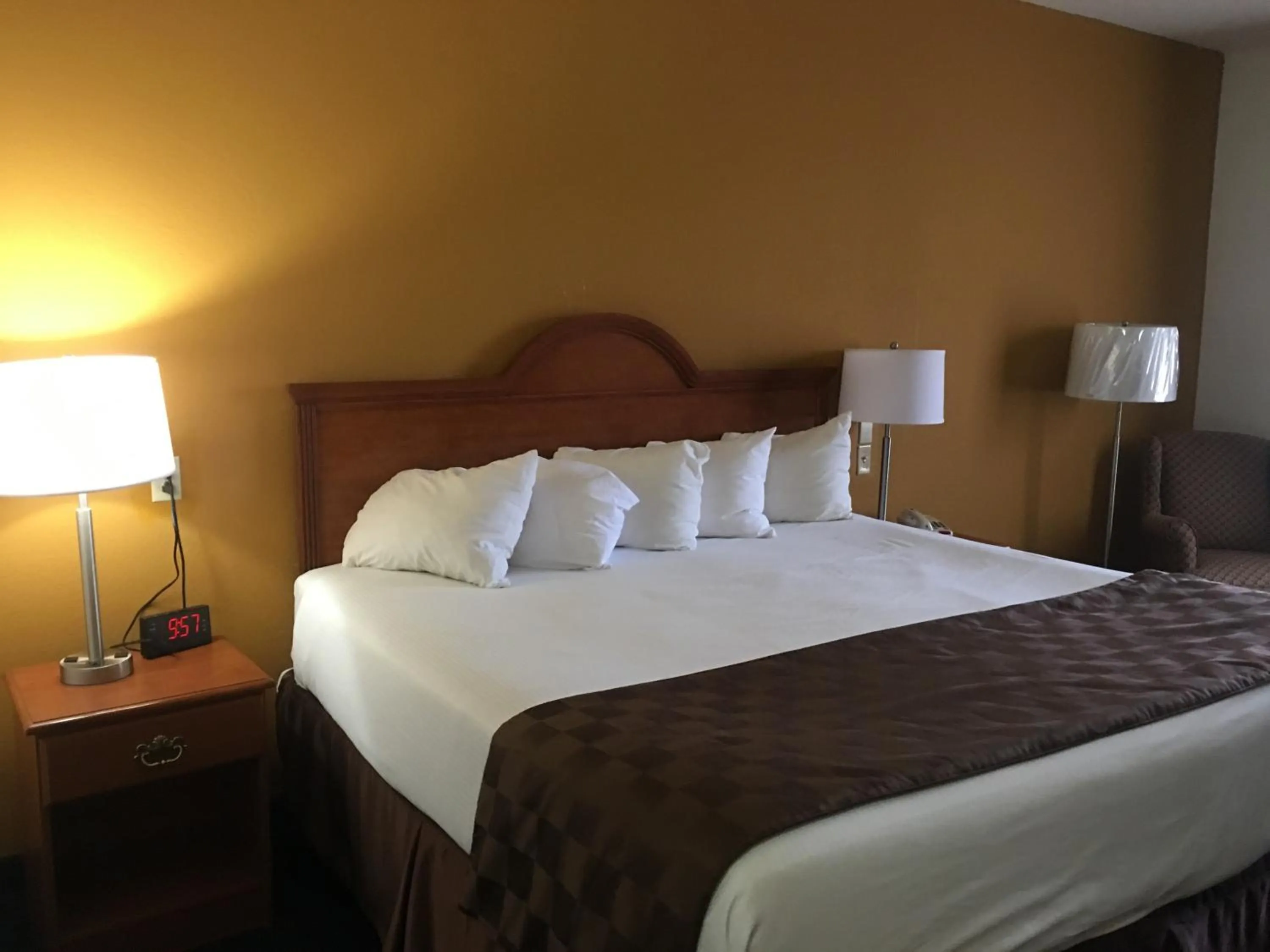 Bed in Baymont by Wyndham Albany