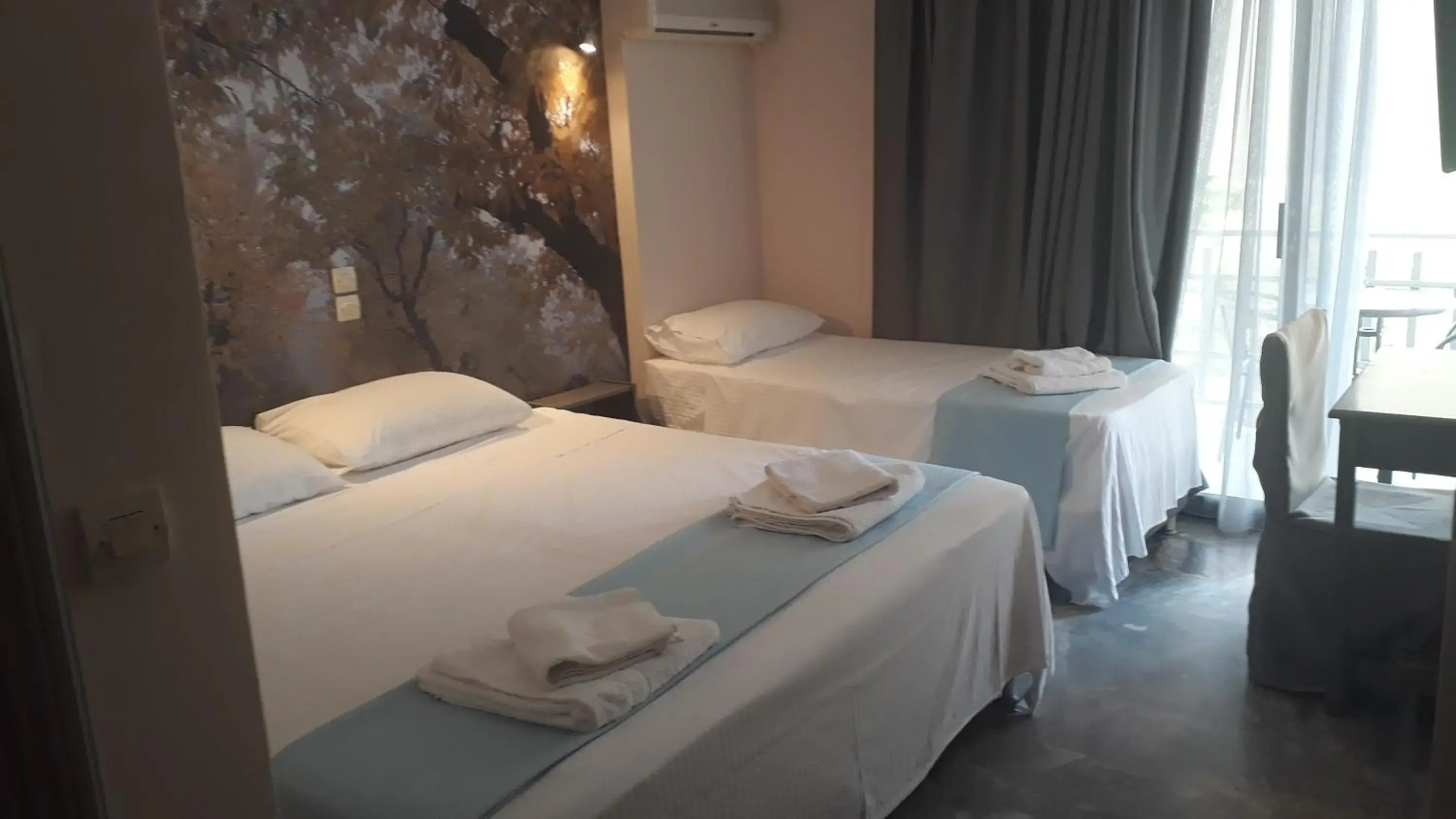 Superior Twin Room with Sea View in Enalion Beach Hotel Superior Twin Room with Sea View in Enalion Beach Hotel