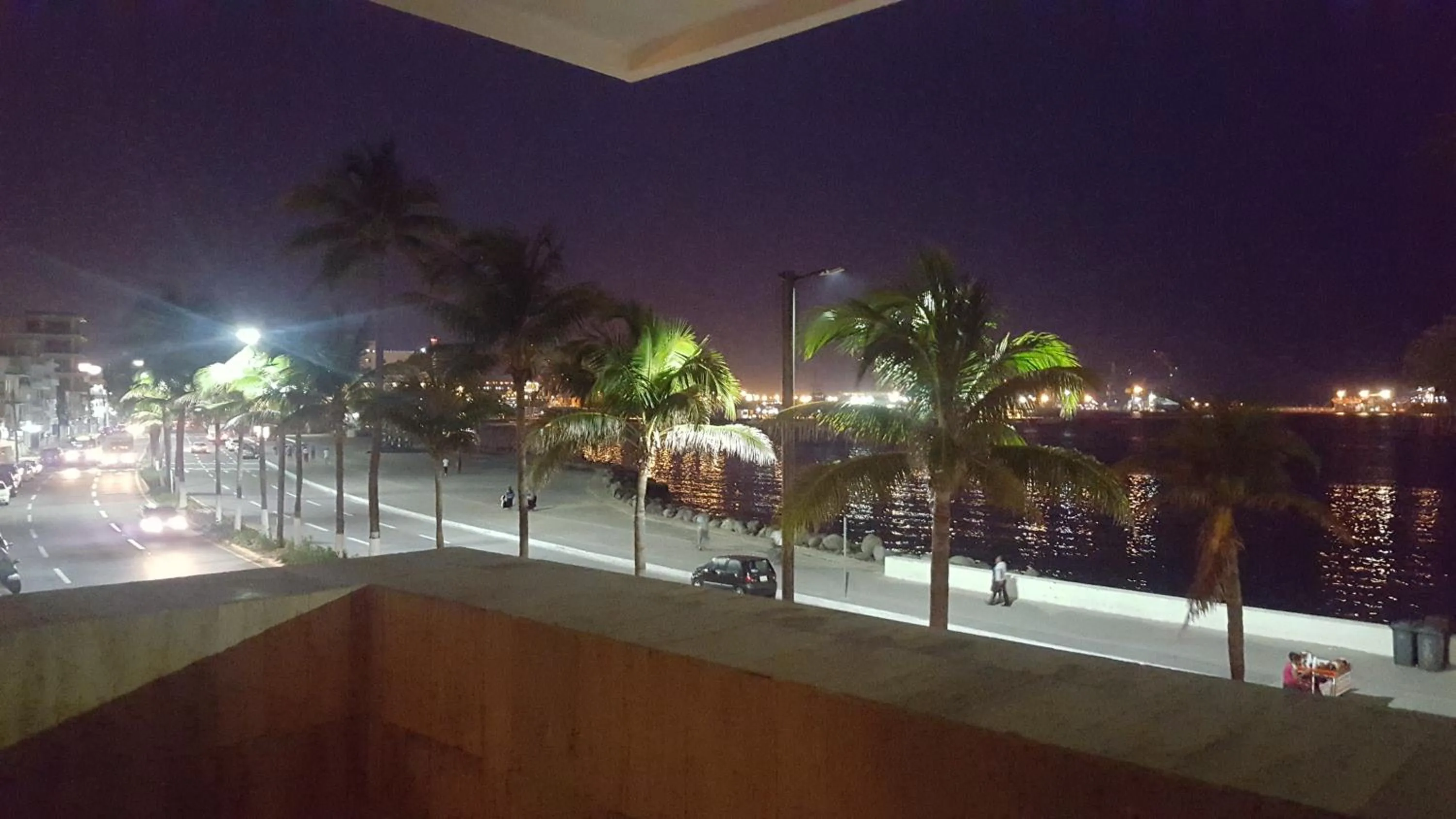 Night in Hotel Royalty