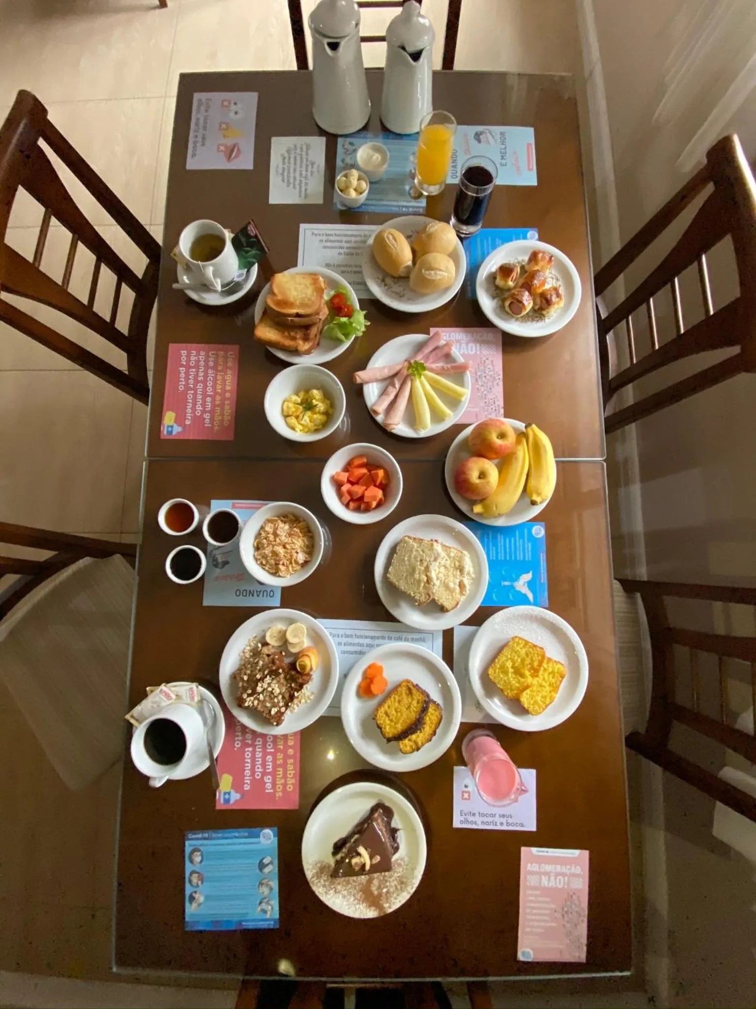 Food and drinks in Pousada Vovô Nino