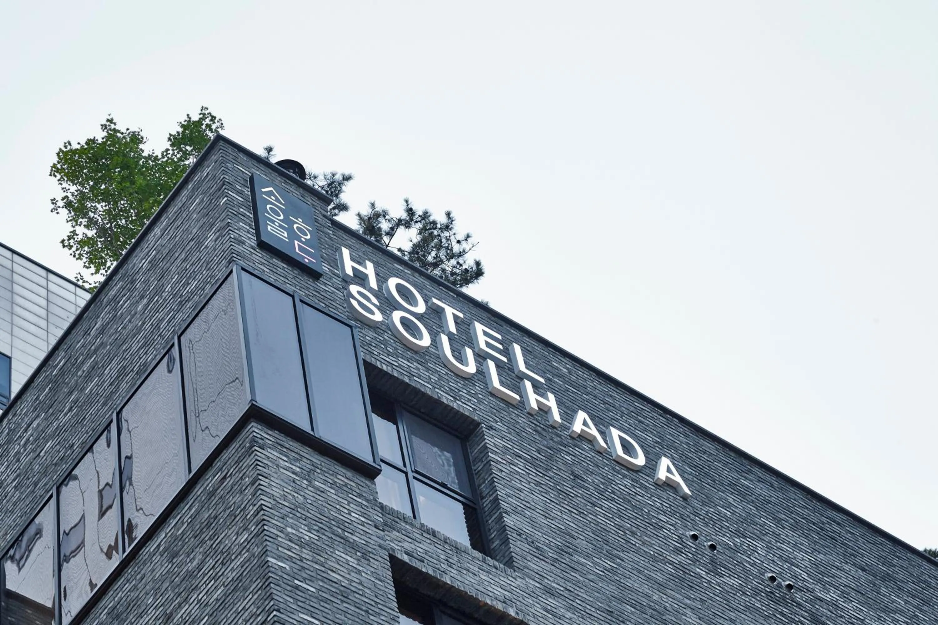 Property building in Hotel Soulhada Gangnam