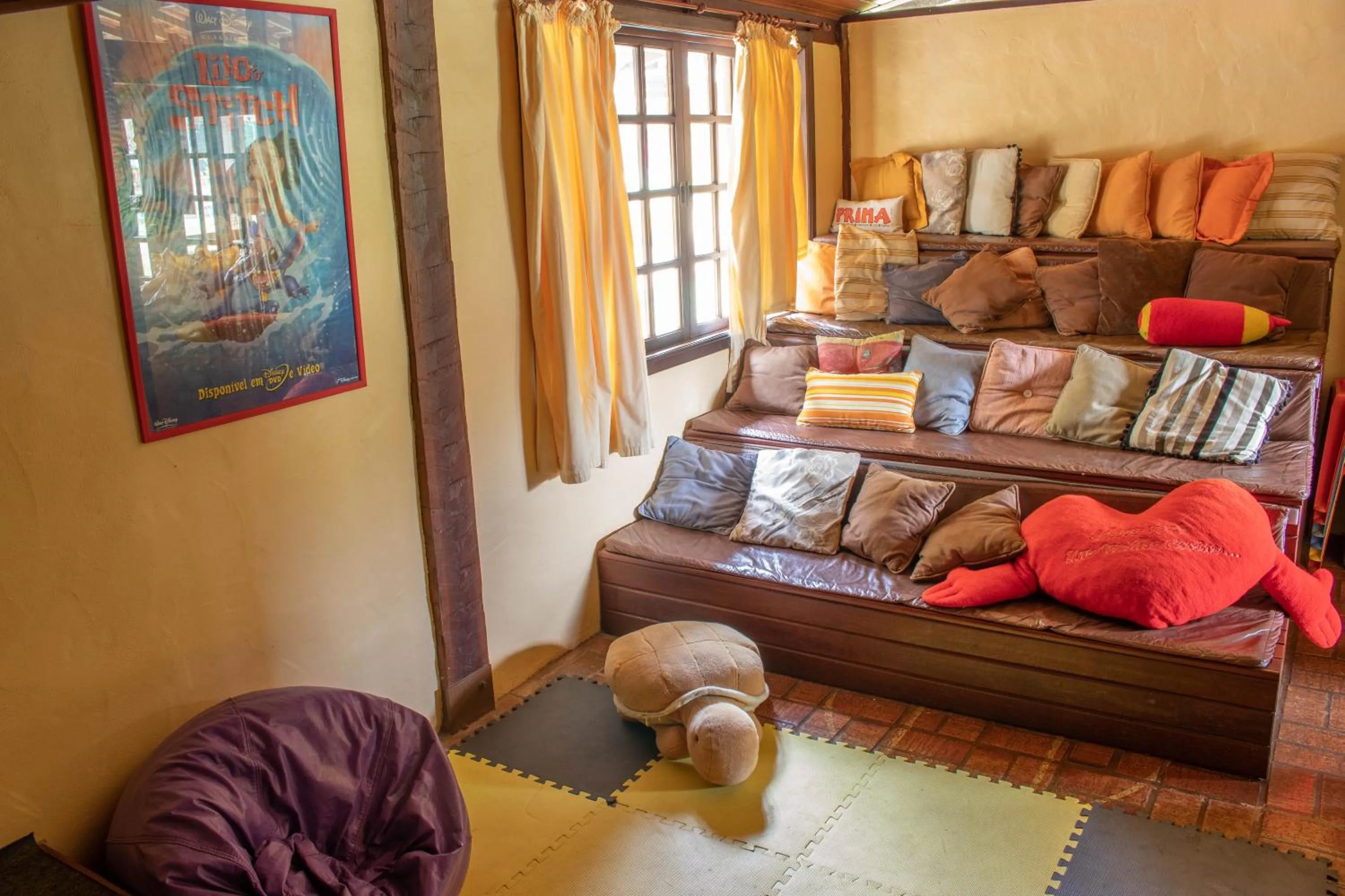 Children play ground, Bed in Bomtempo Itaipava Hotel by Castelo Itaipava