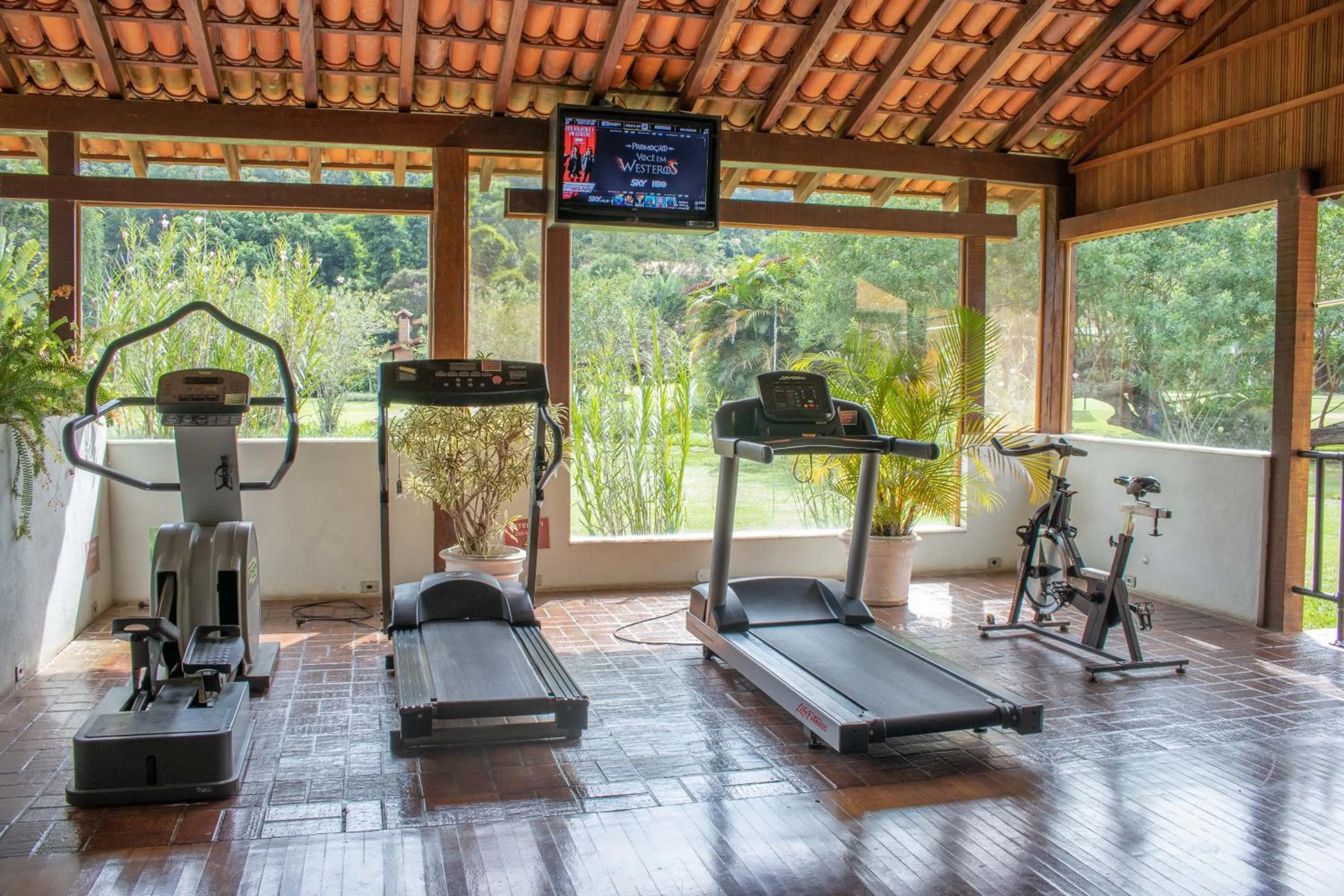 Fitness centre/facilities in Bomtempo Itaipava Hotel by Castelo Itaipava
