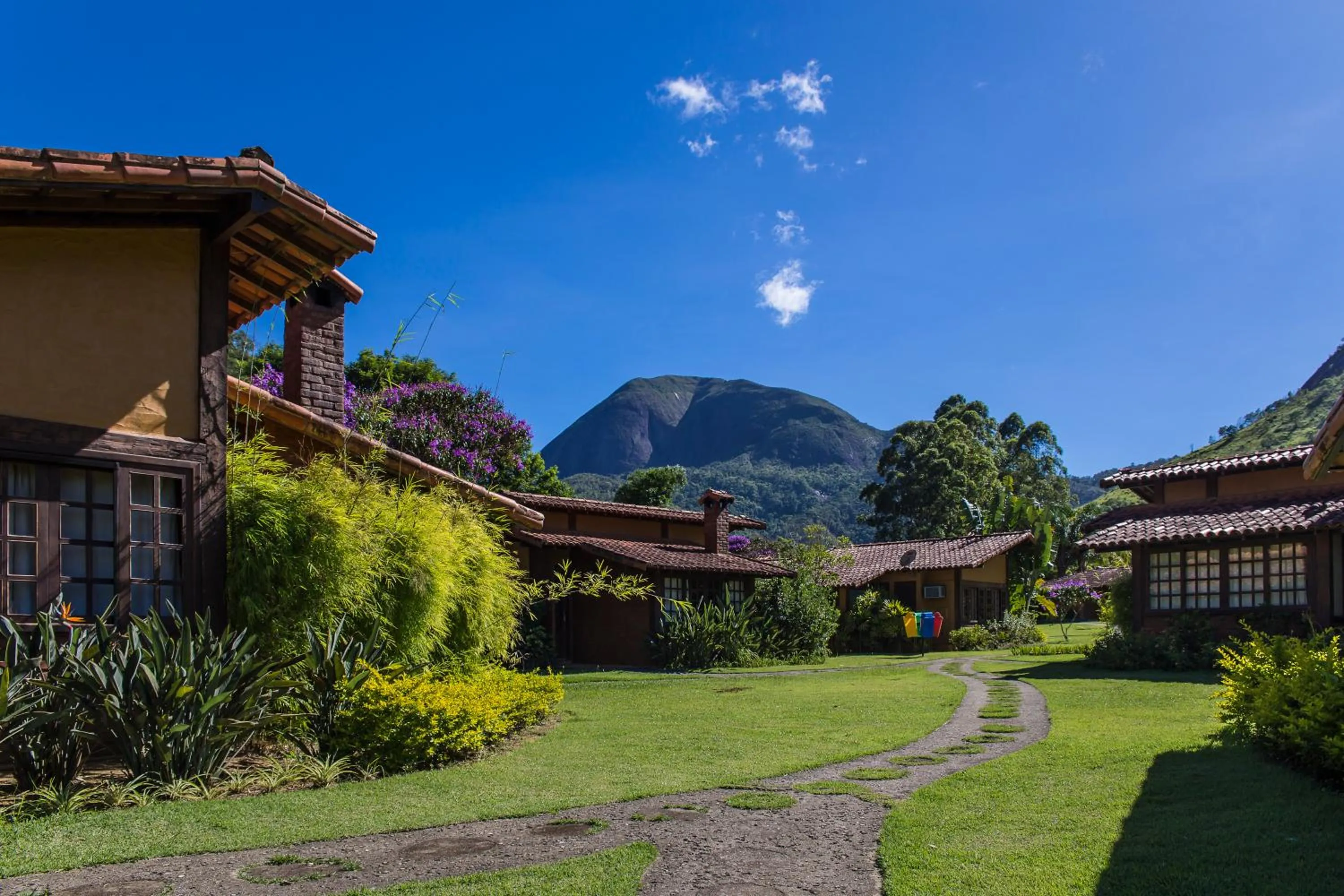 Garden in Bomtempo Itaipava Hotel by Castelo Itaipava