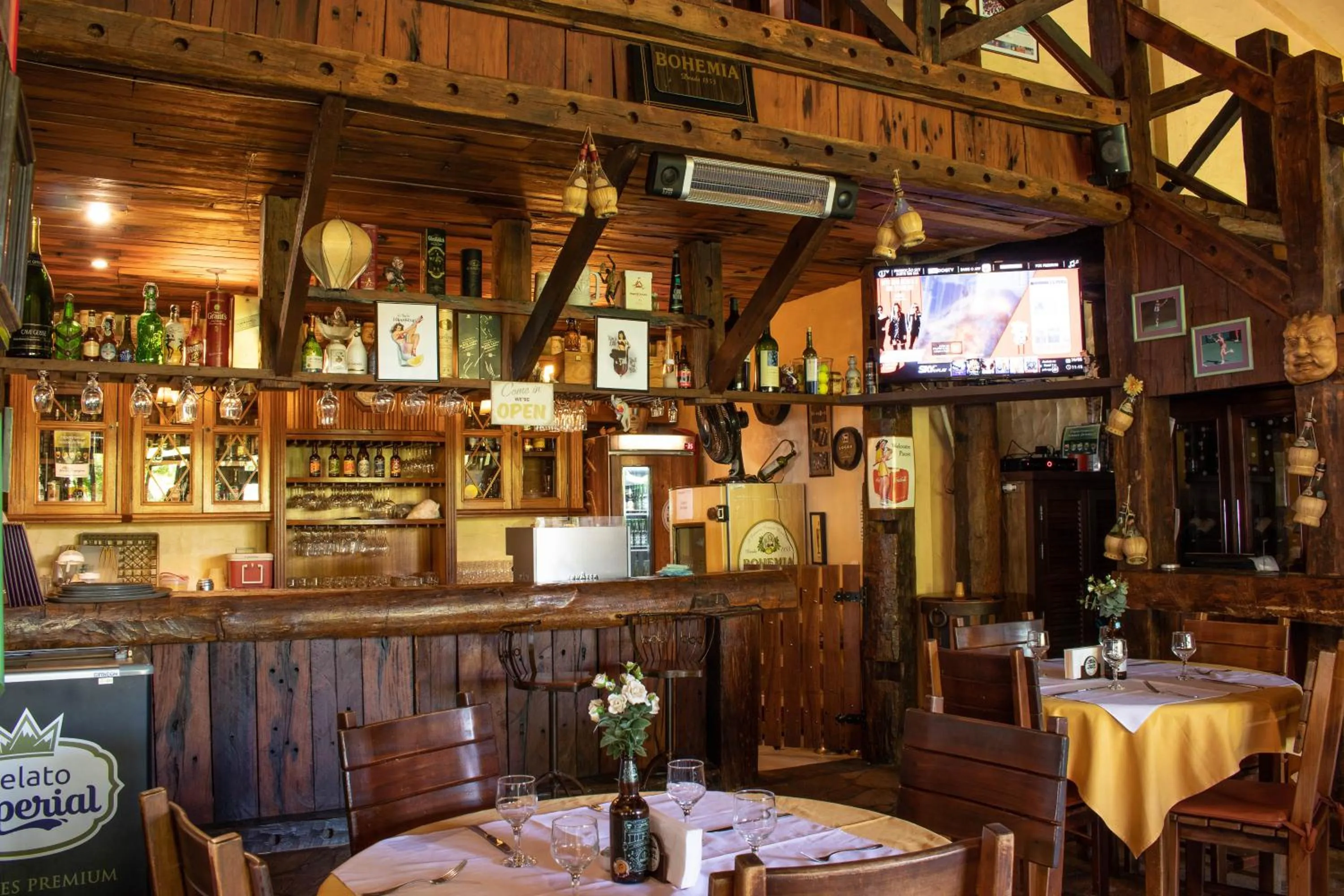 Restaurant/places to eat in Bomtempo Itaipava Hotel by Castelo Itaipava