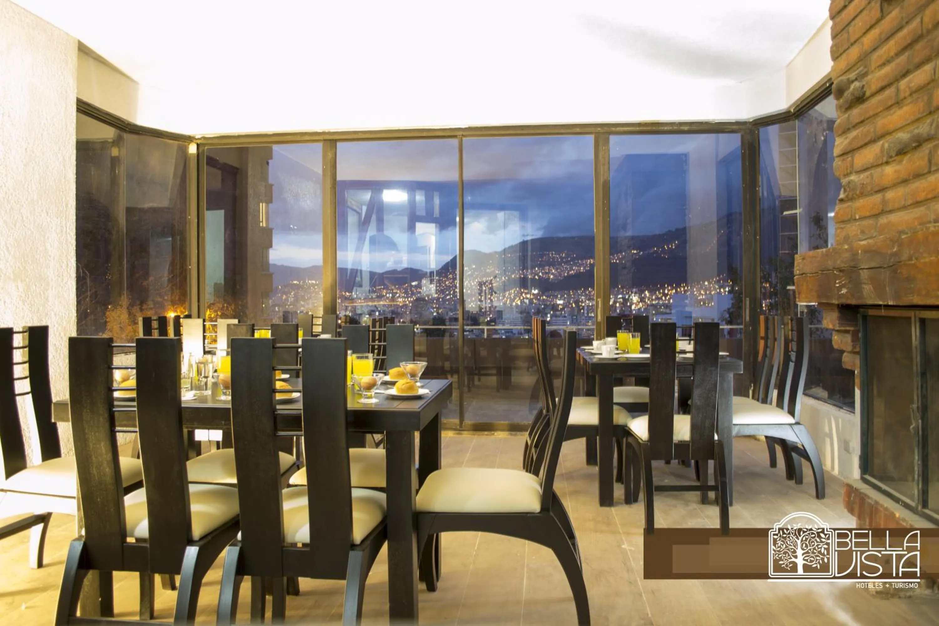 Restaurant/places to eat in Hotel Bellavista Quito