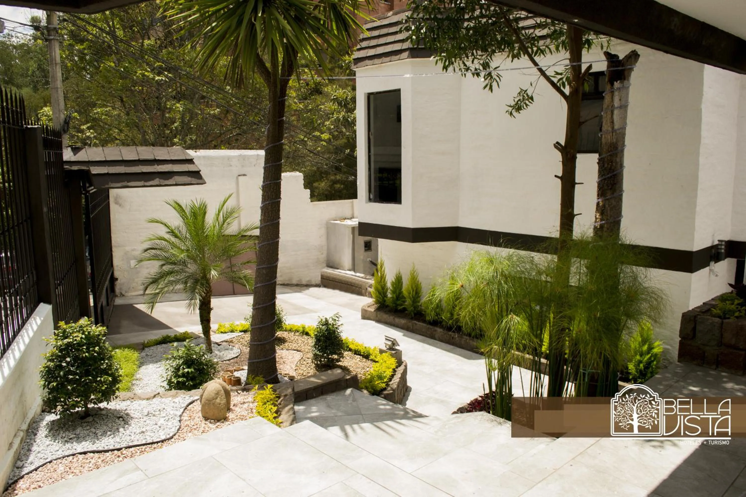 Garden in Hotel Bellavista Quito