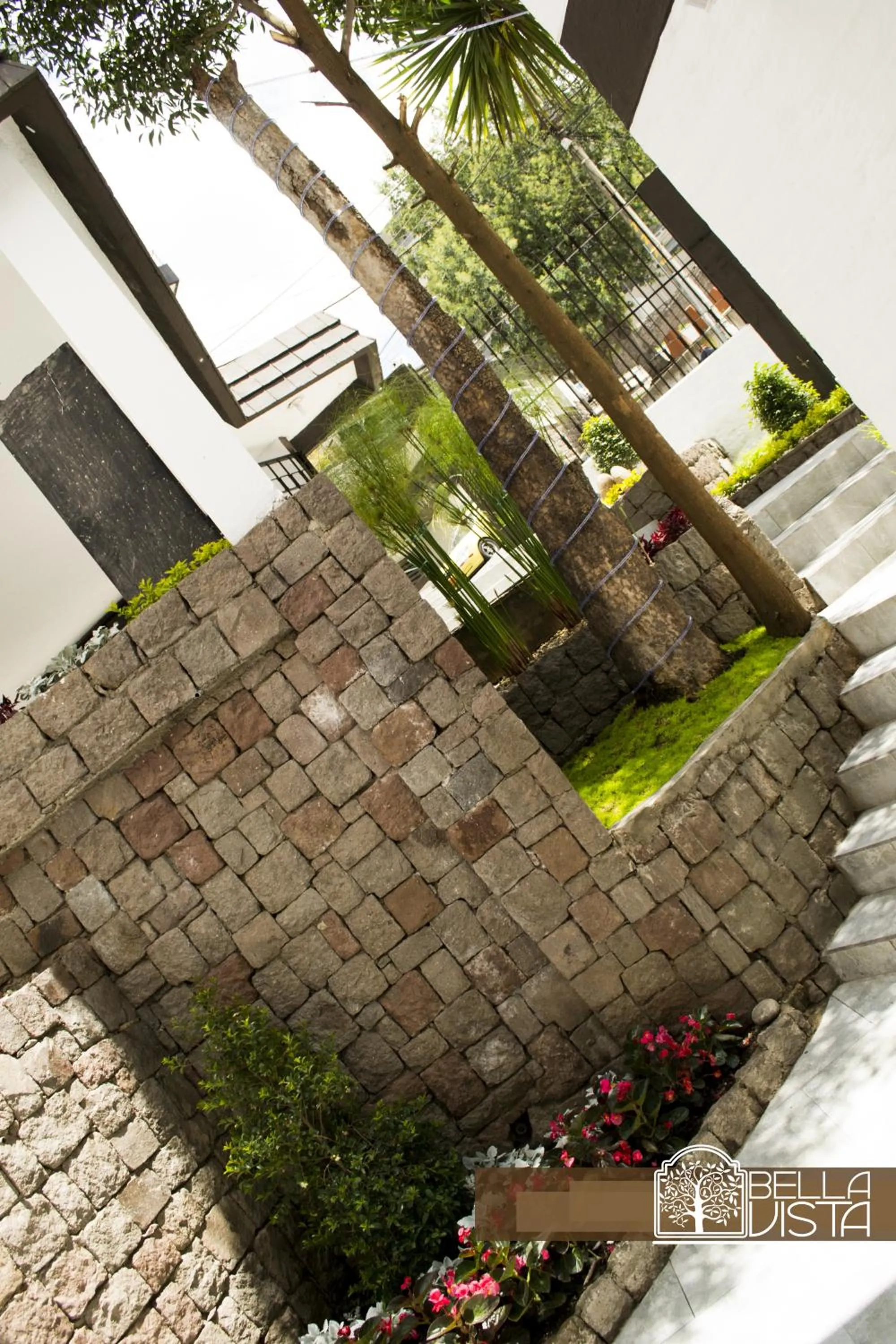 Garden in Hotel Bellavista Quito