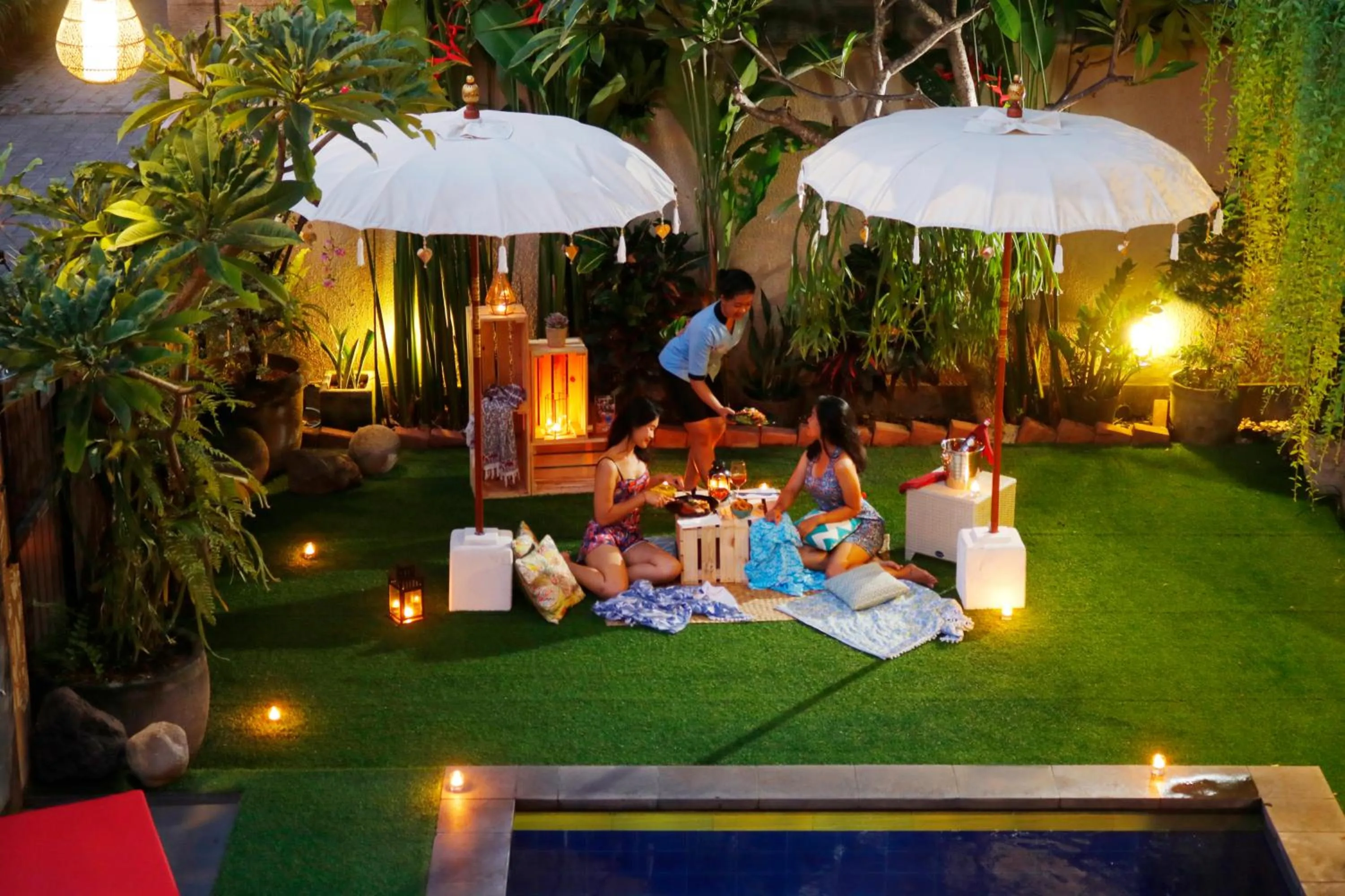 Garden in Vansari Hotel