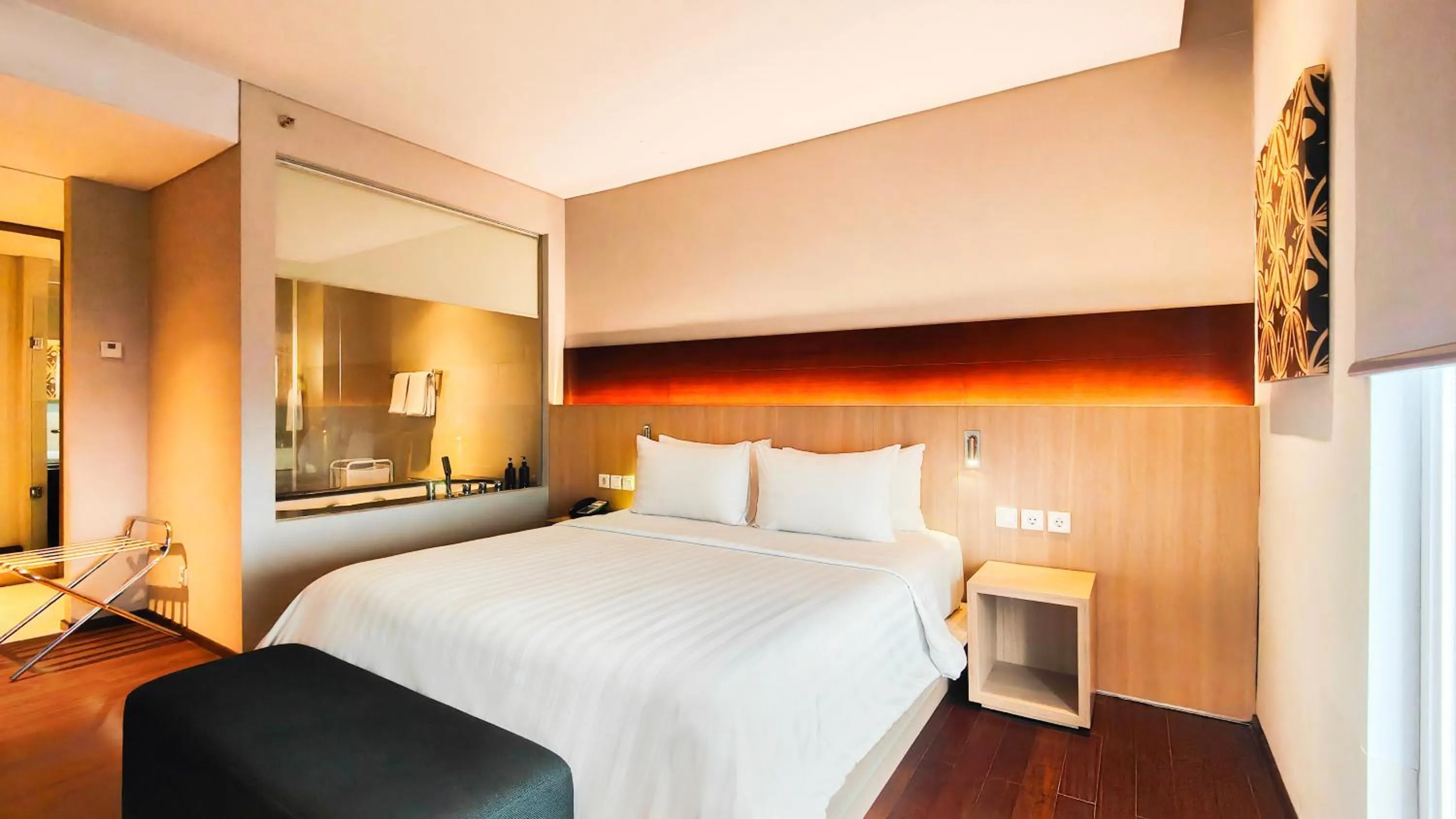 Bedroom, Bed in Ra Premiere Simatupang