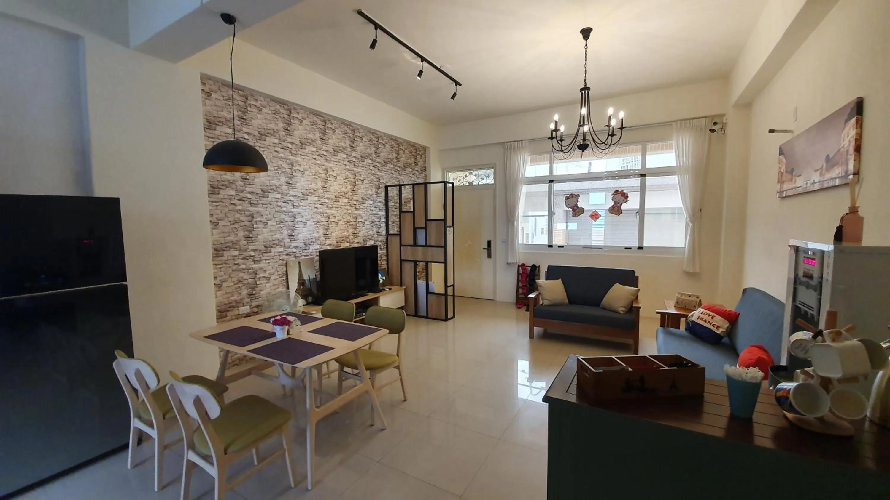 Decorative detail in Bonjour, Paris 日安巴黎民宿 編號995