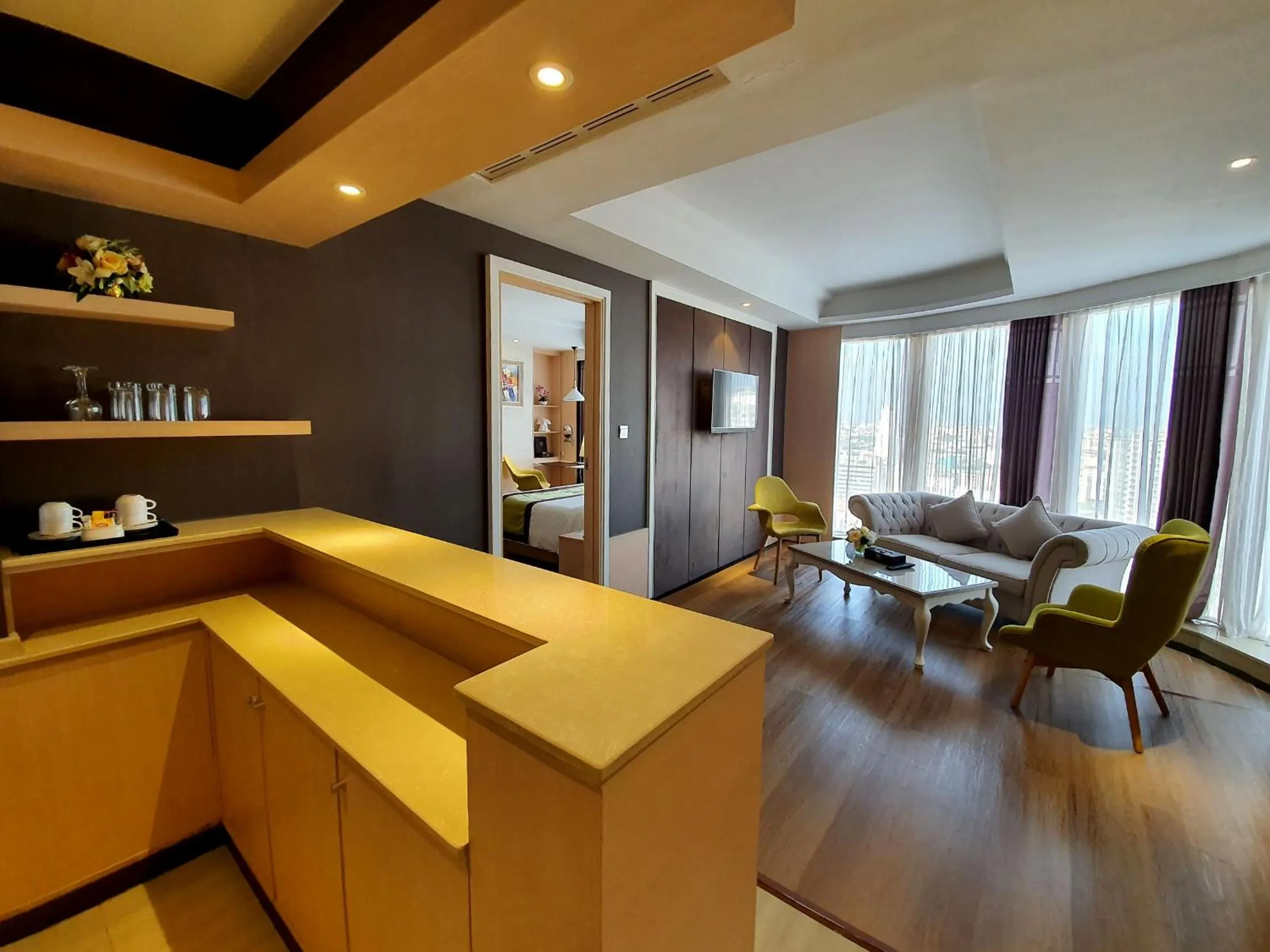 Living room in The Bazaar Hotel Bangkok - MRT Lat Phrao Ratchadapisek