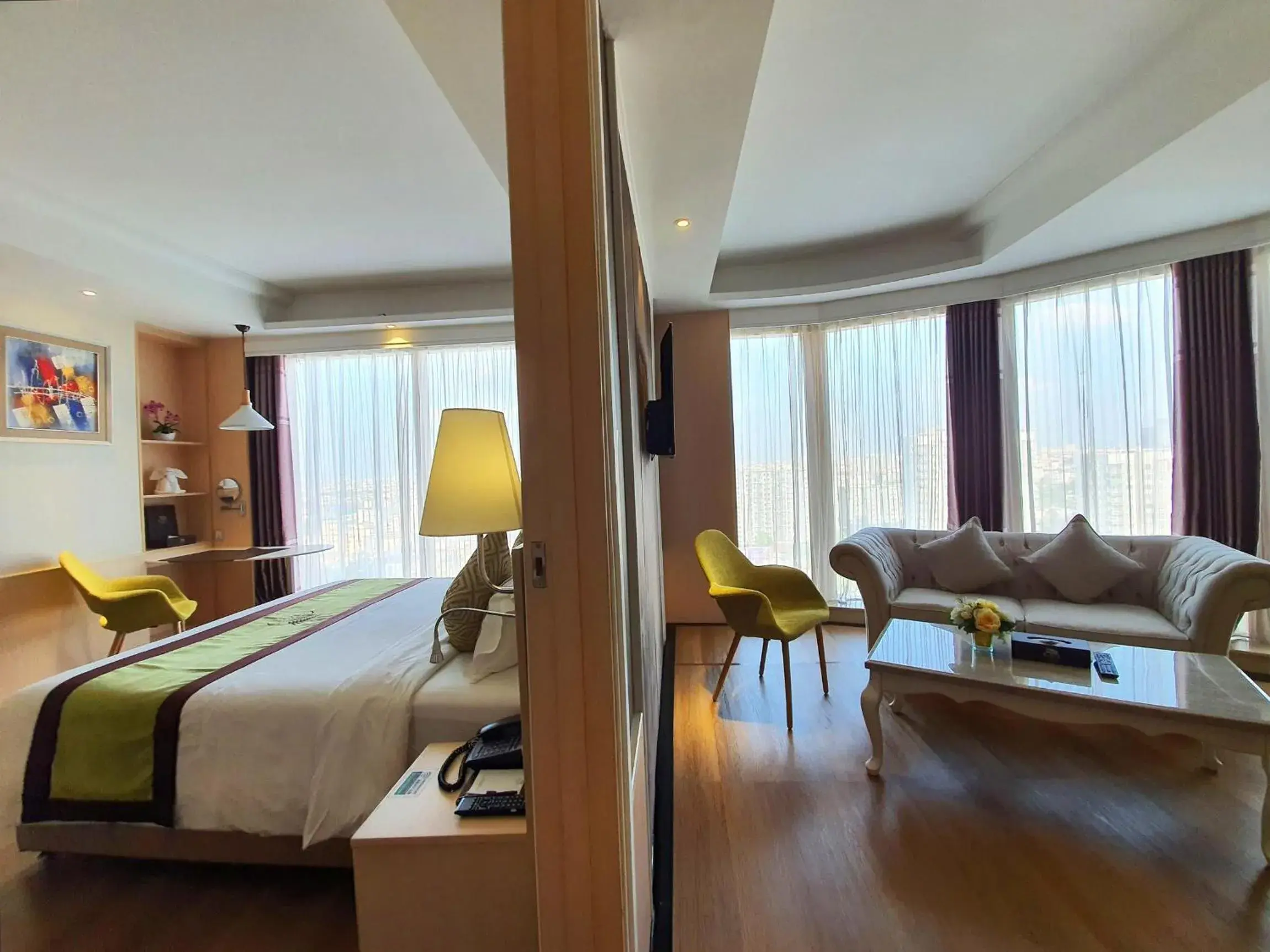 Junior Suite in The Bazaar Hotel Bangkok Junior Suite in The Bazaar Hotel Bangkok