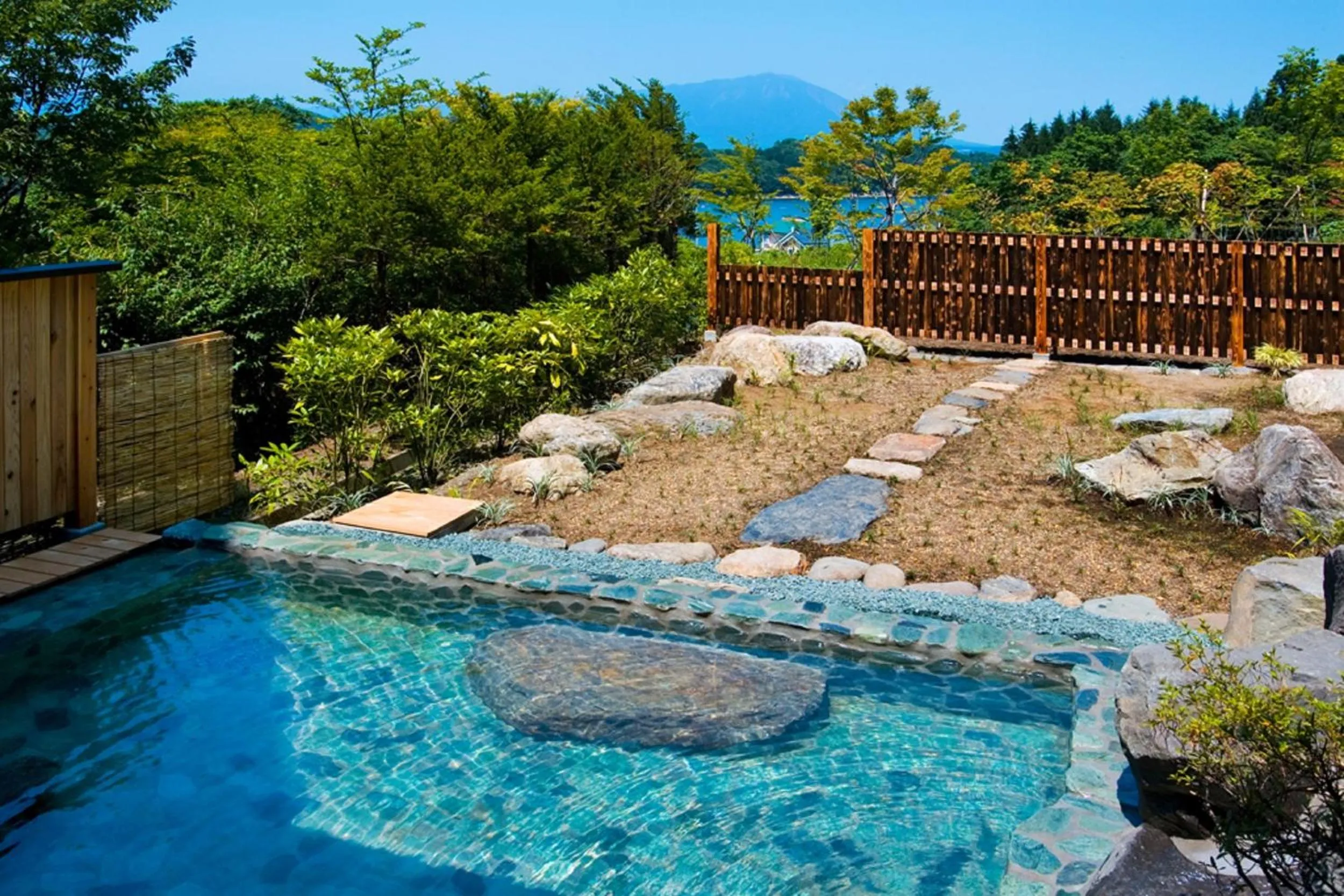 Hot Spring Bath in Hotel Taikan