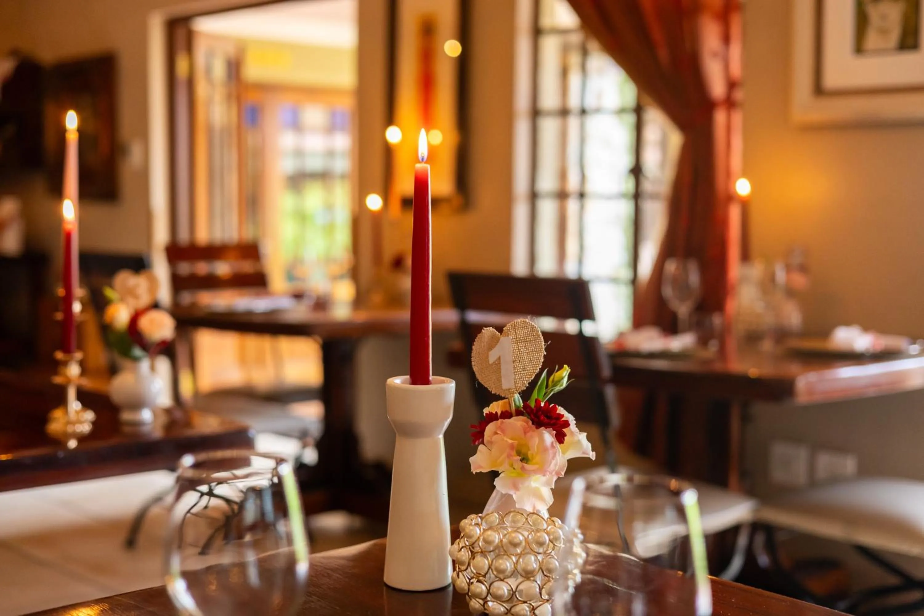 Restaurant/places to eat in Afrique Boutique Hotel O.R. Tambo