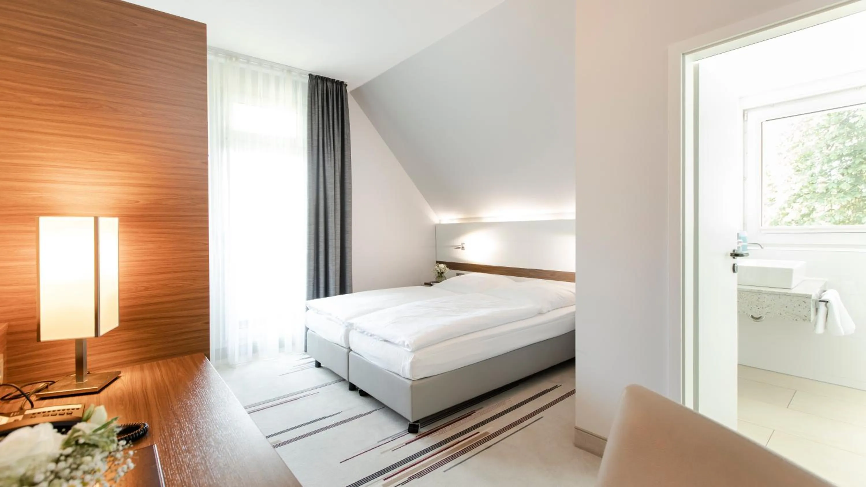 Bed in Seminar- & Tagungshotel Große Ledder