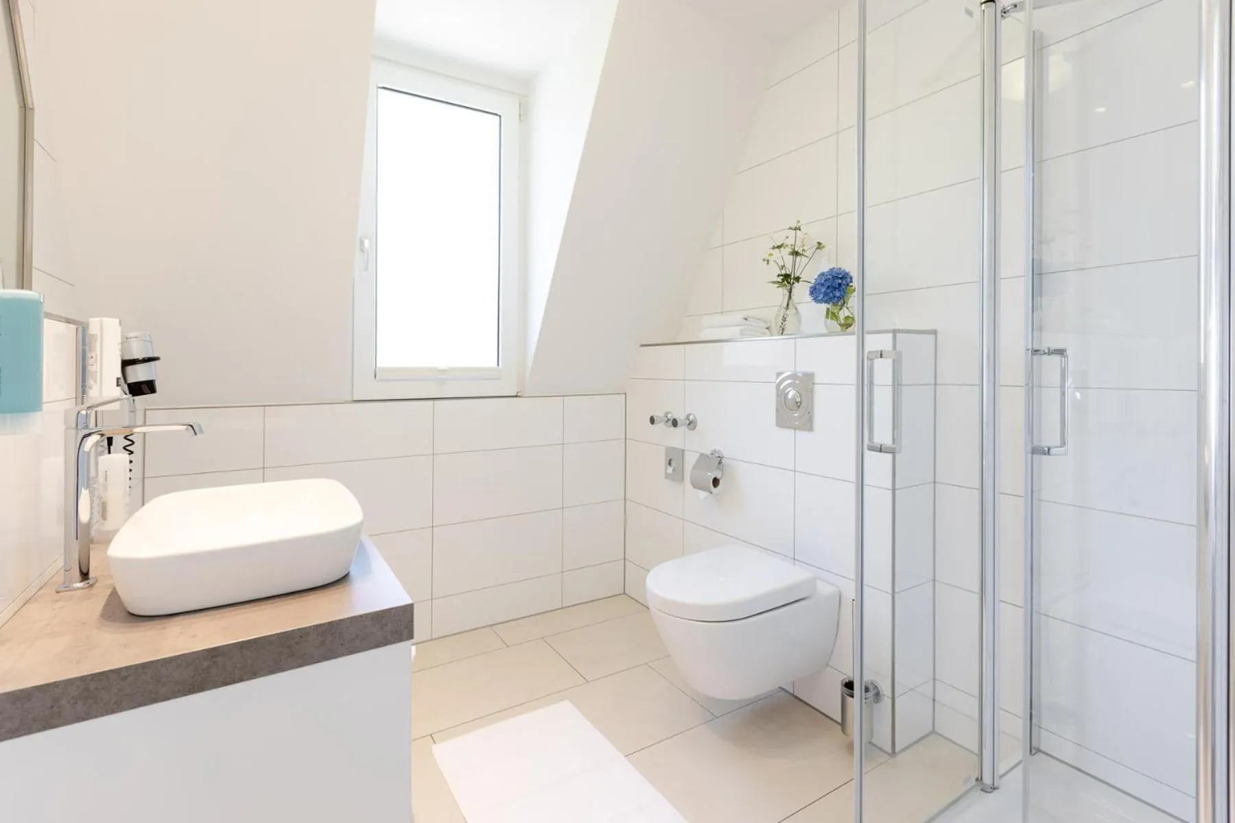 Shower in Seminar- & Tagungshotel Große Ledder