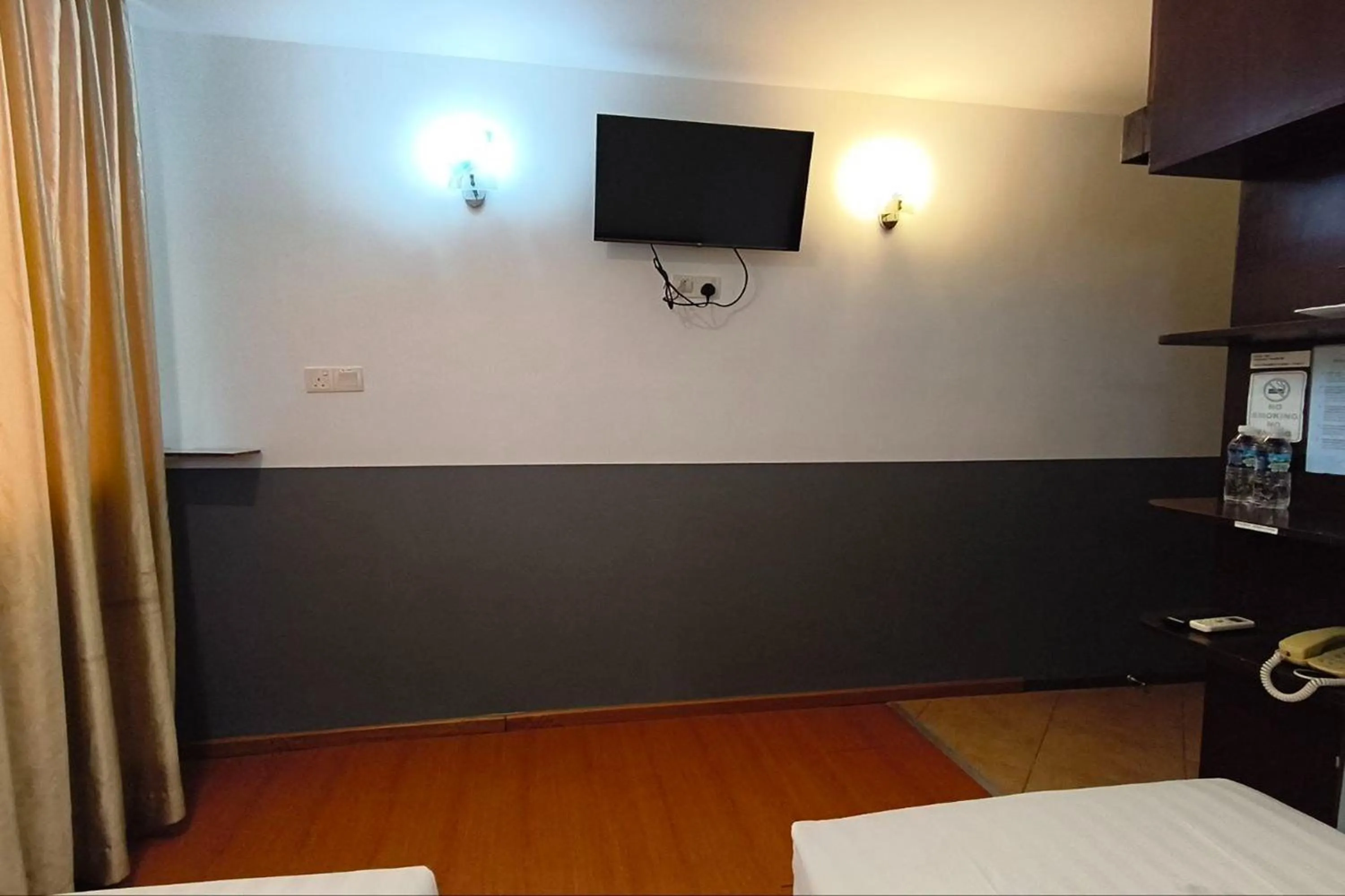 Bedroom, Bed in Hotel D'New 1 KK Sabah