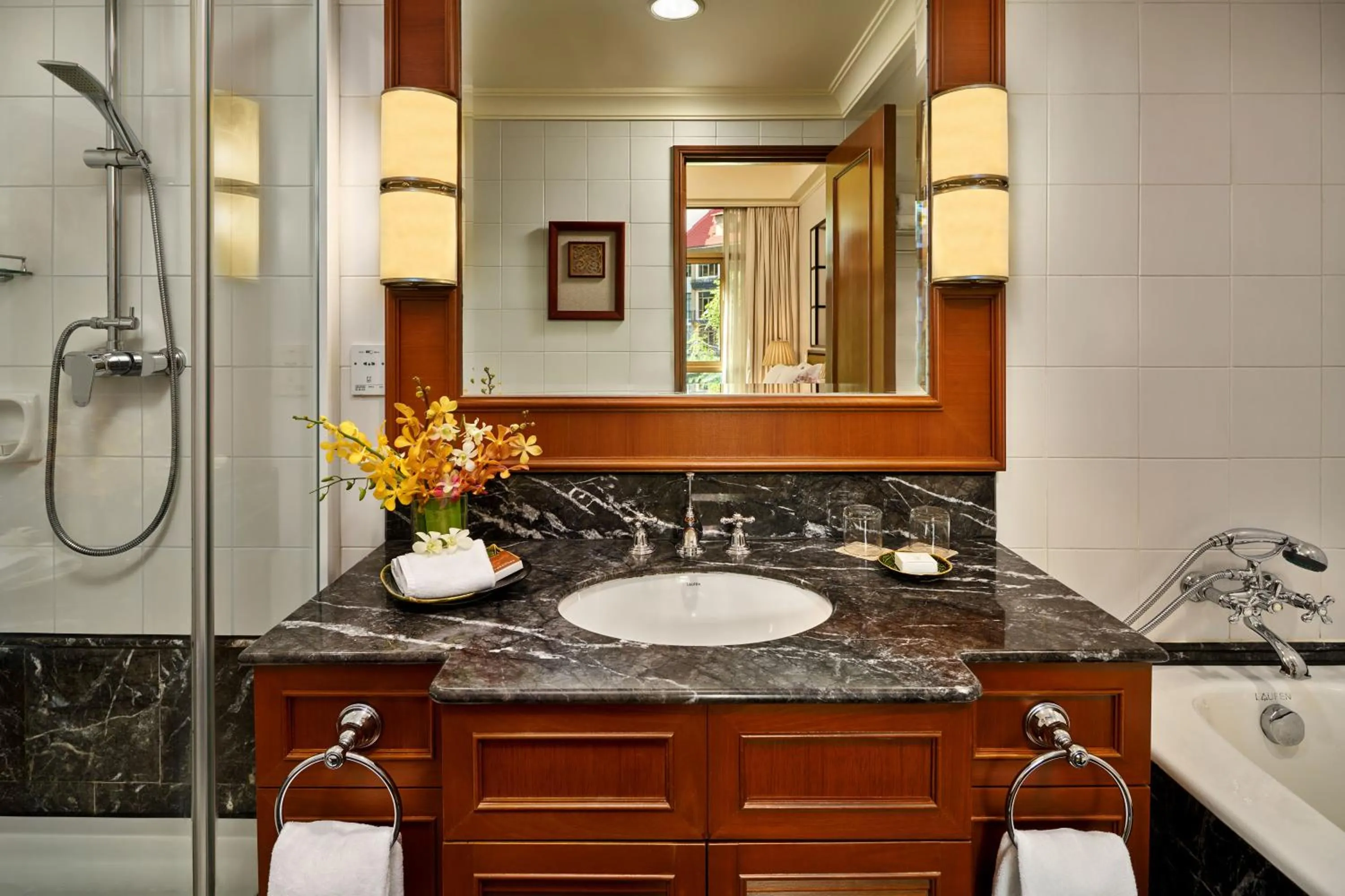 Toilet in Treetops Executive Residences