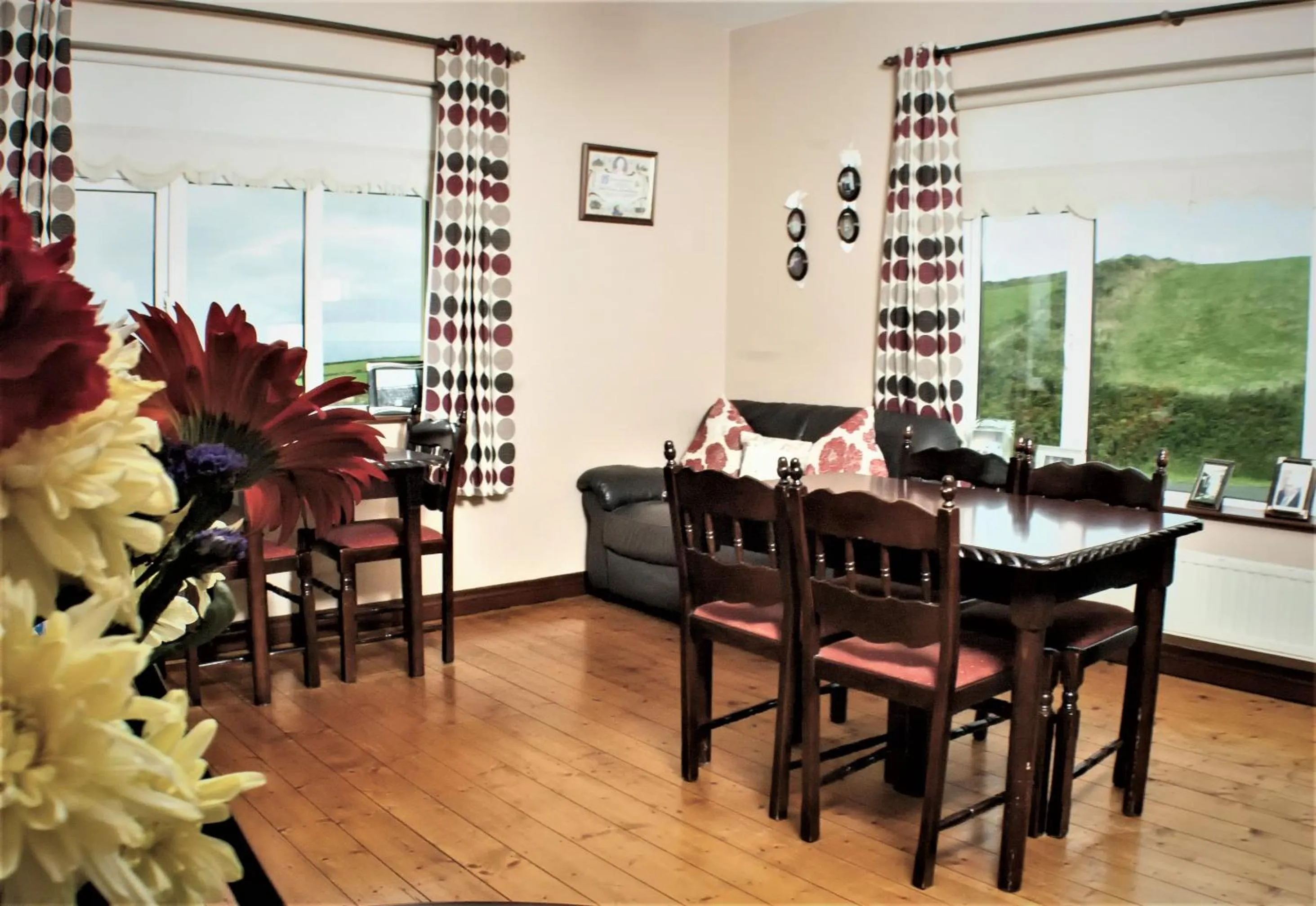 Dining area in Hilltop B & B