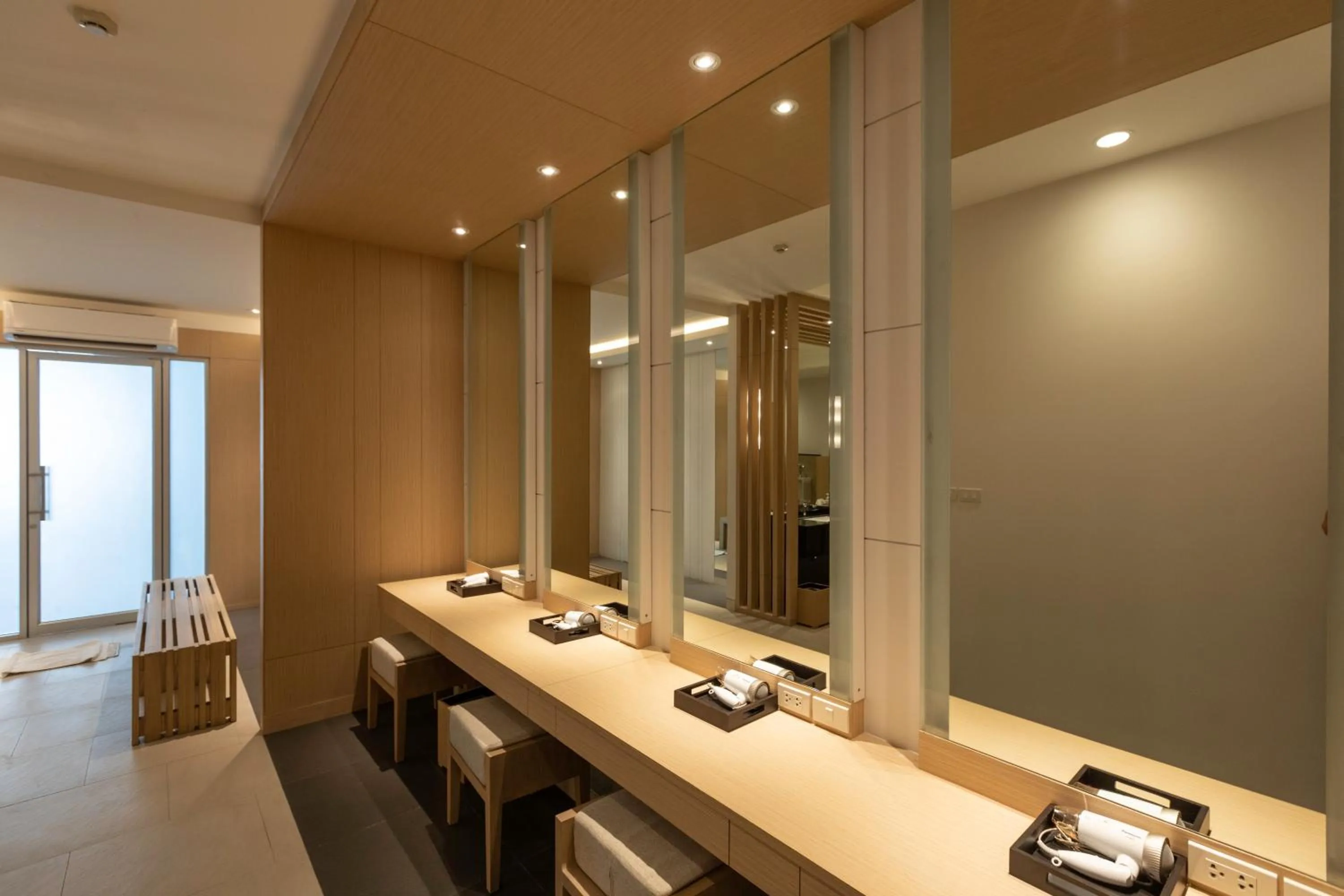 Public Bath in Kantary 304 Hotel Prachinburi