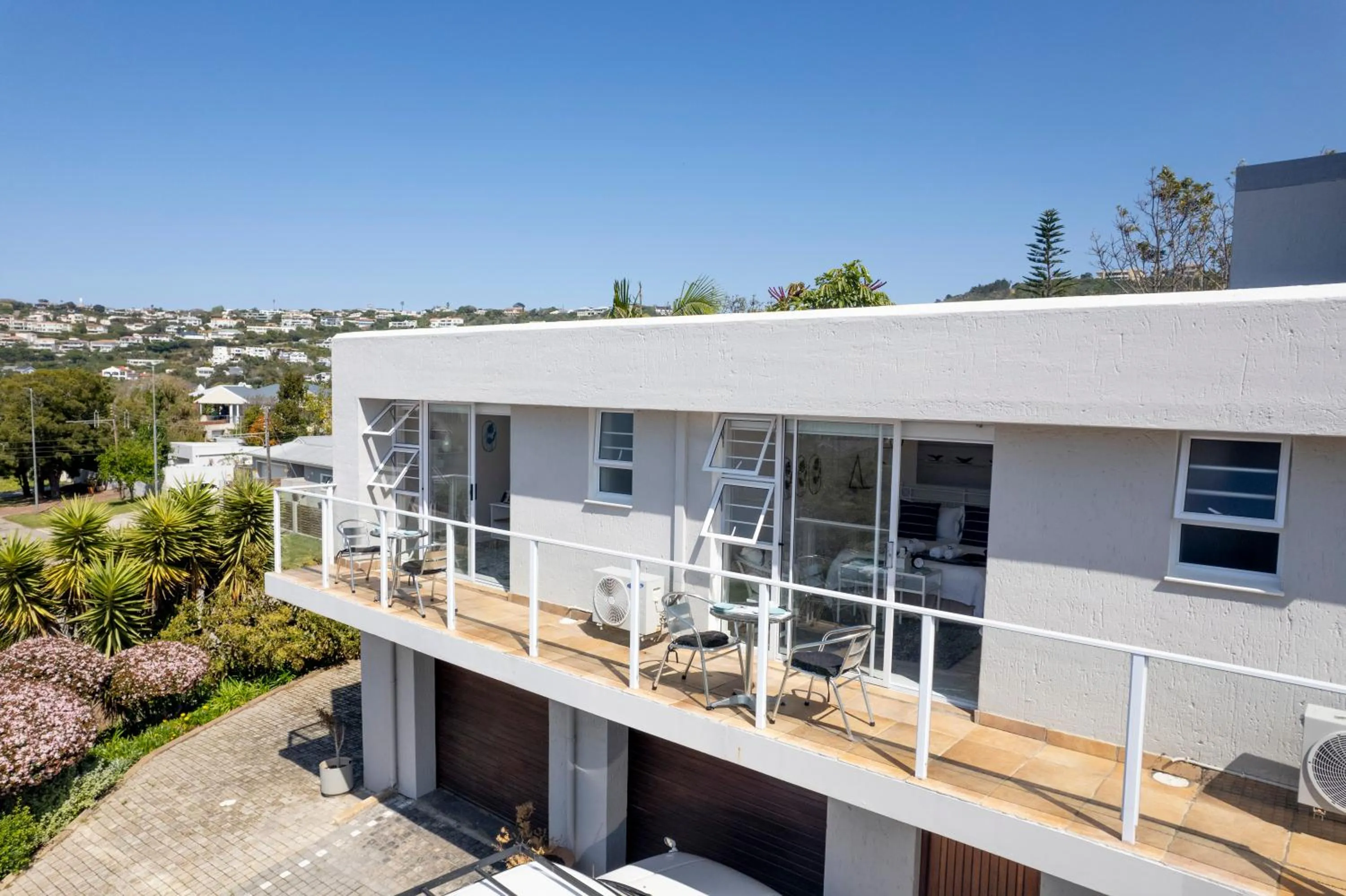 Balcony/Terrace in Thanda Vista