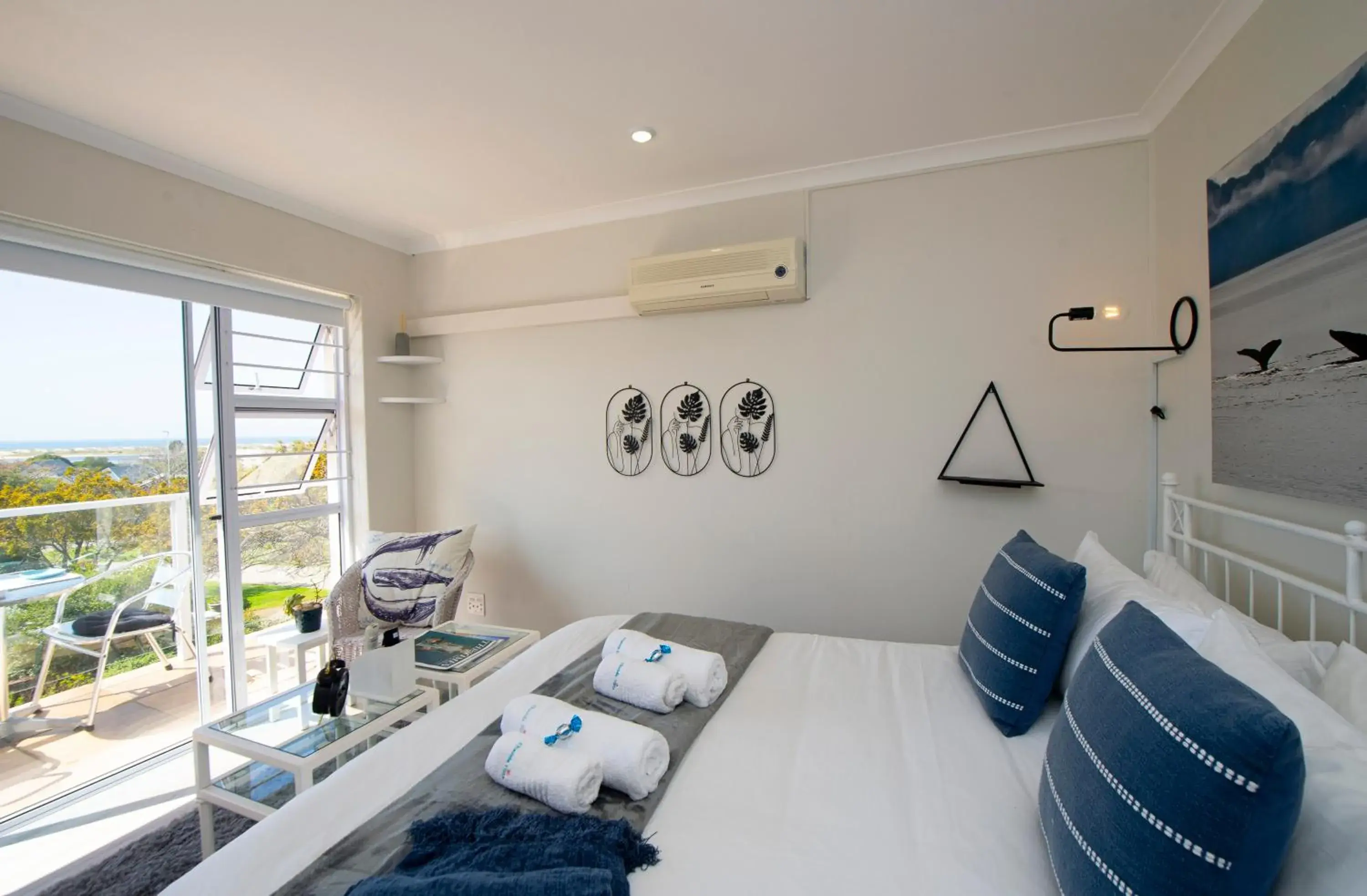 Double Room with Balcony and Sea View in Thanda Vista Double Room with Balcony and Sea View in Thanda Vista