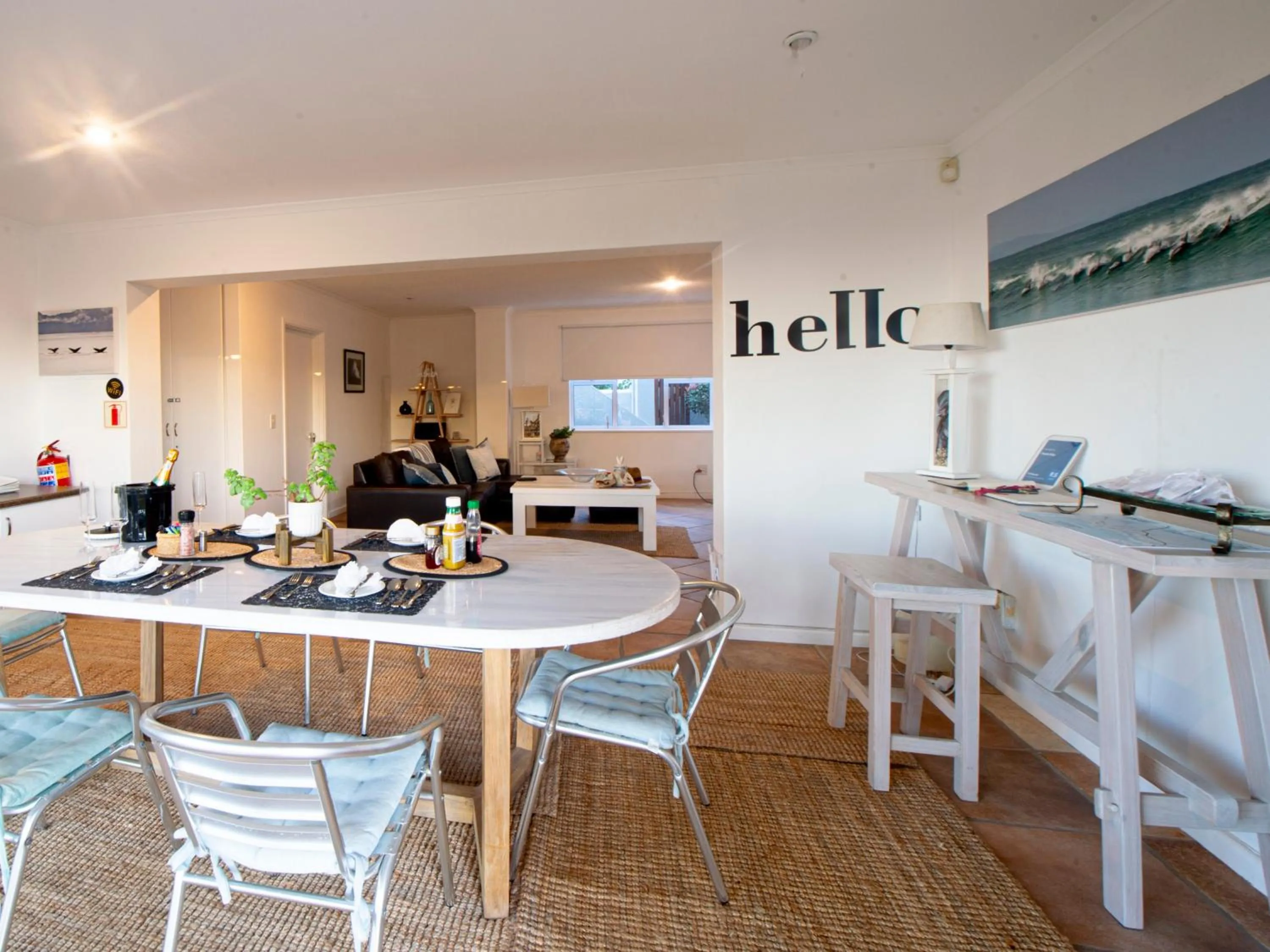 Living room in Thanda Vista