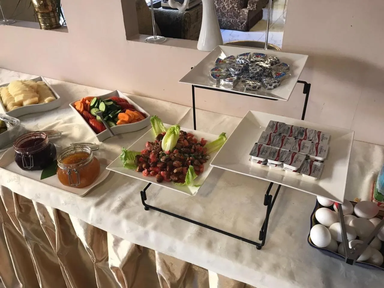 Breakfast in Rafi Hotel