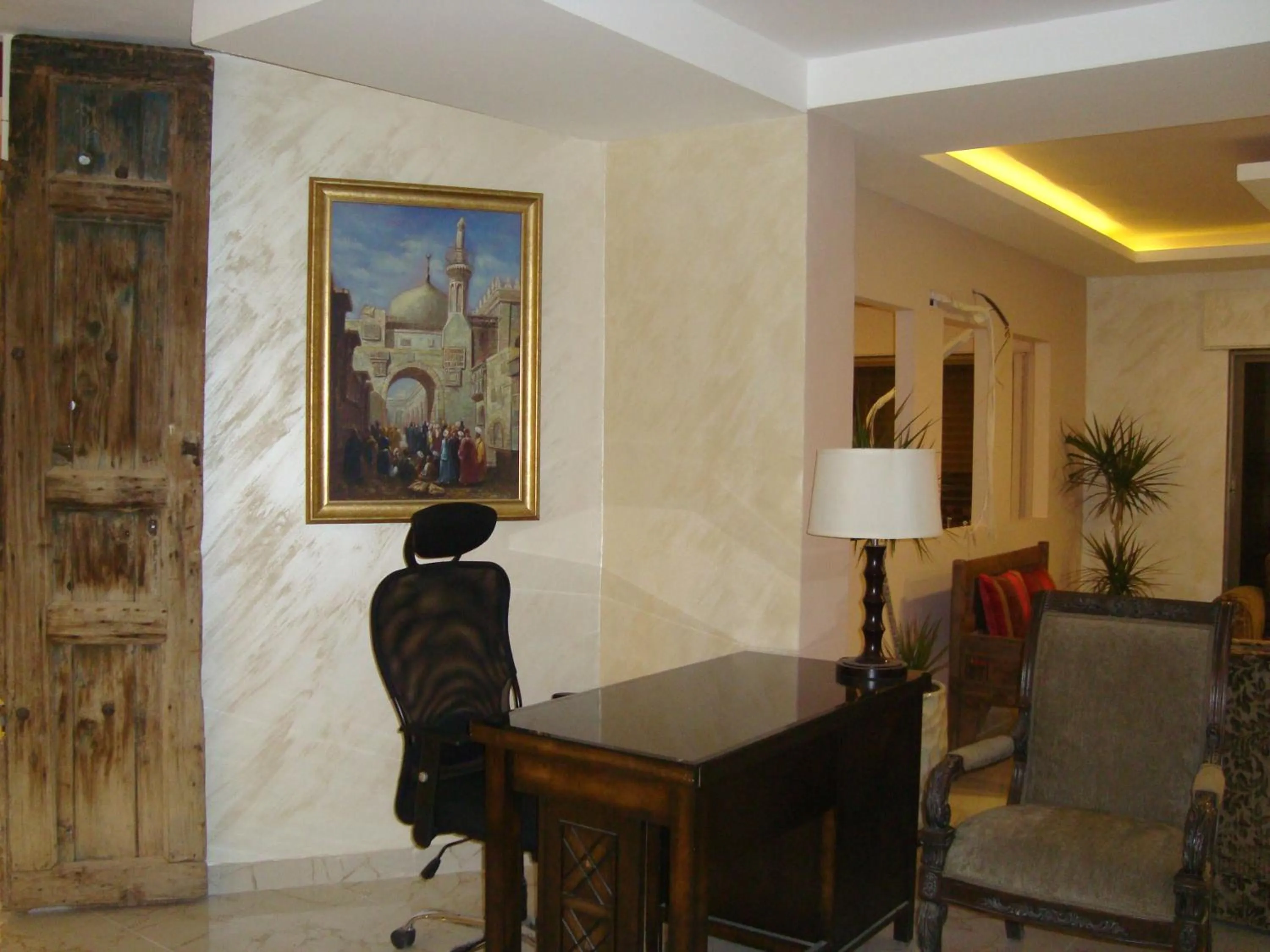 concierge in Rafi Hotel