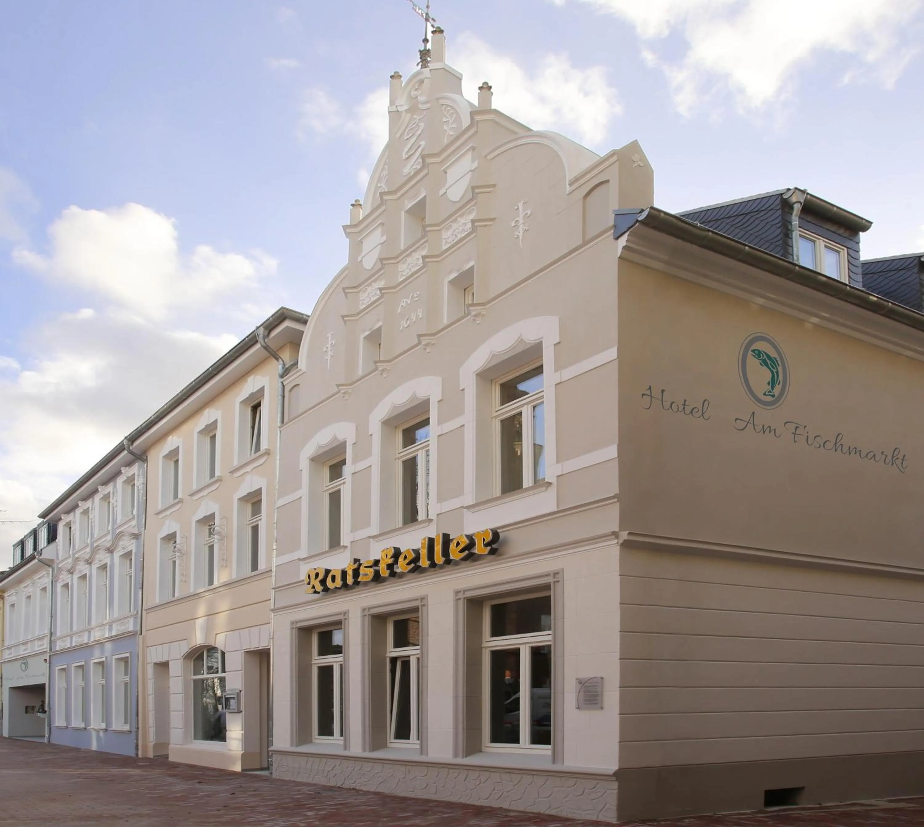 Property building in Hotel Am Fischmarkt