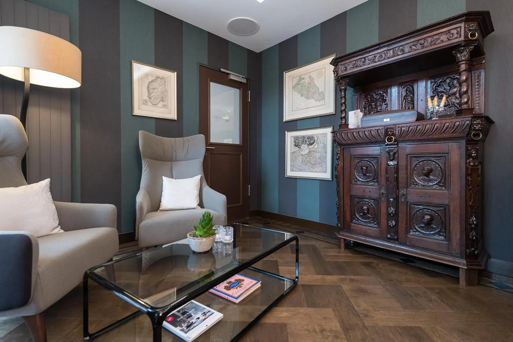 Lounge or bar in Hotel Am Fischmarkt