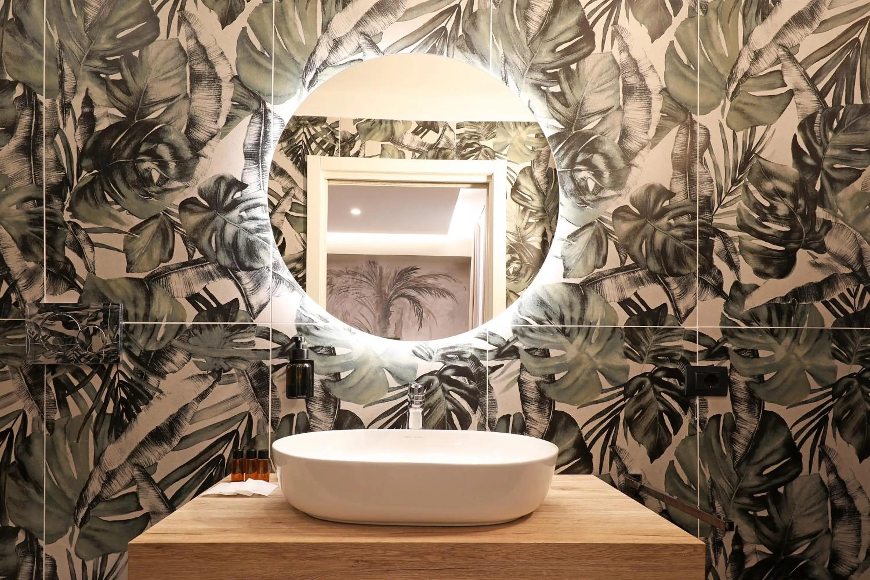 Bathroom in Grand Tour Rome Suites - Liberty Collection