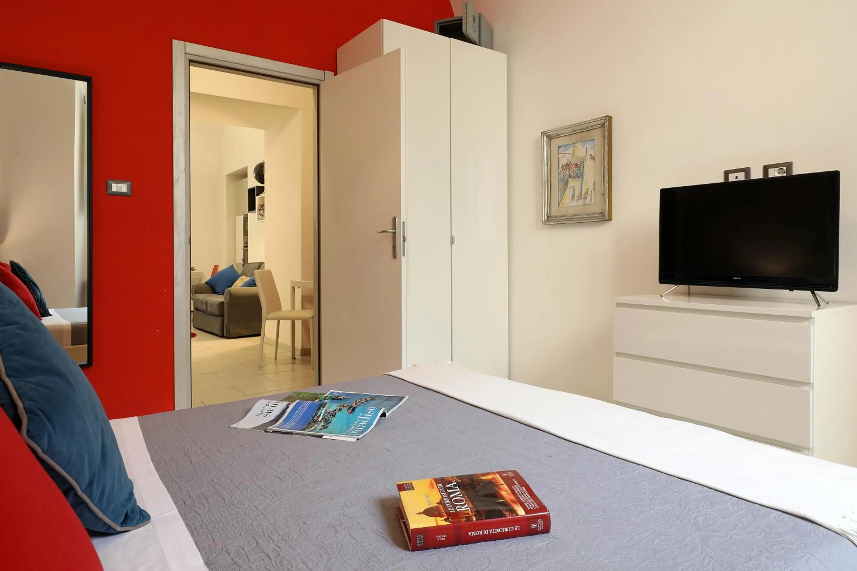 Bedroom in Grand Tour Rome Suites - Liberty Collection