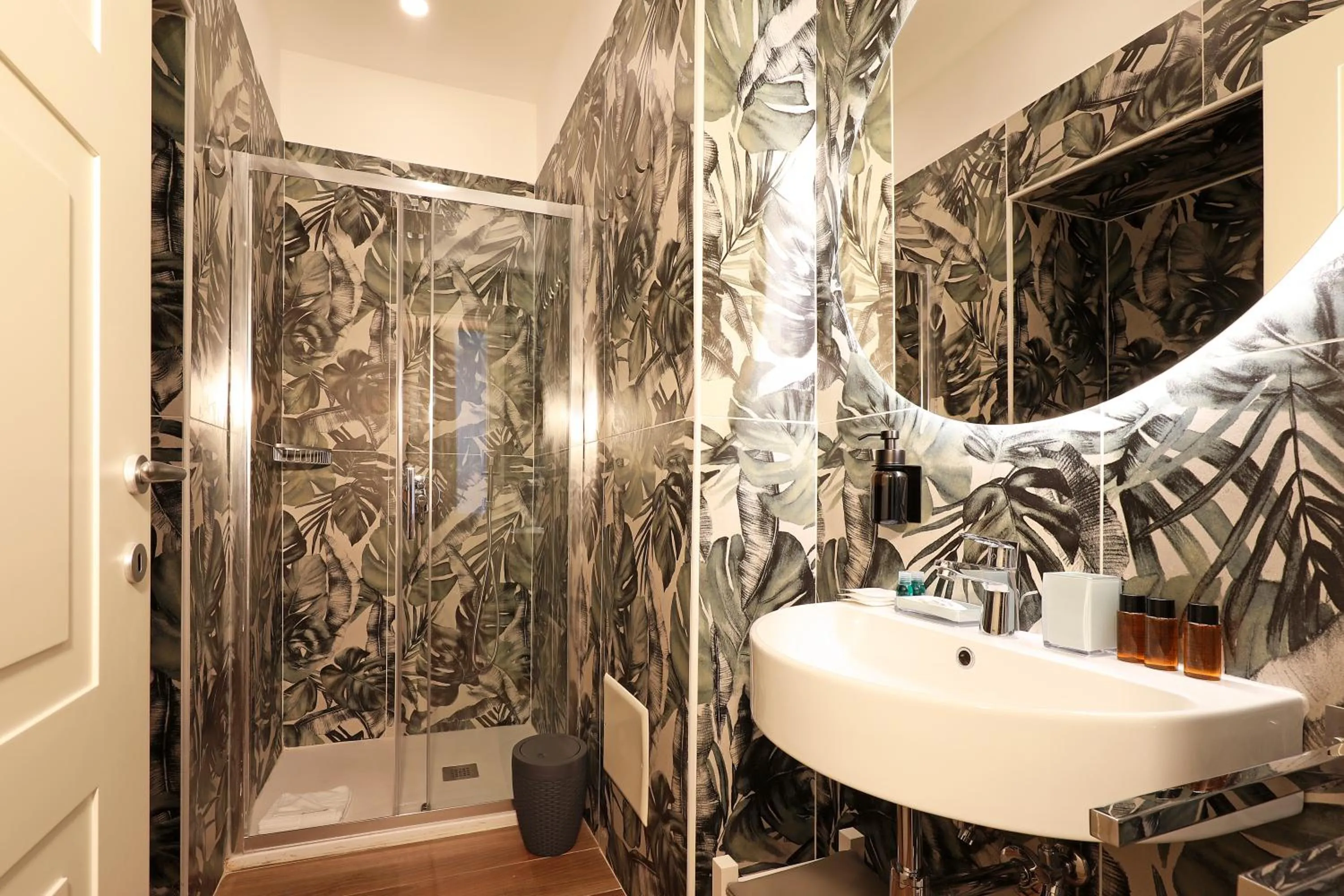 Toilet in Grand Tour Rome Suites - Liberty Collection