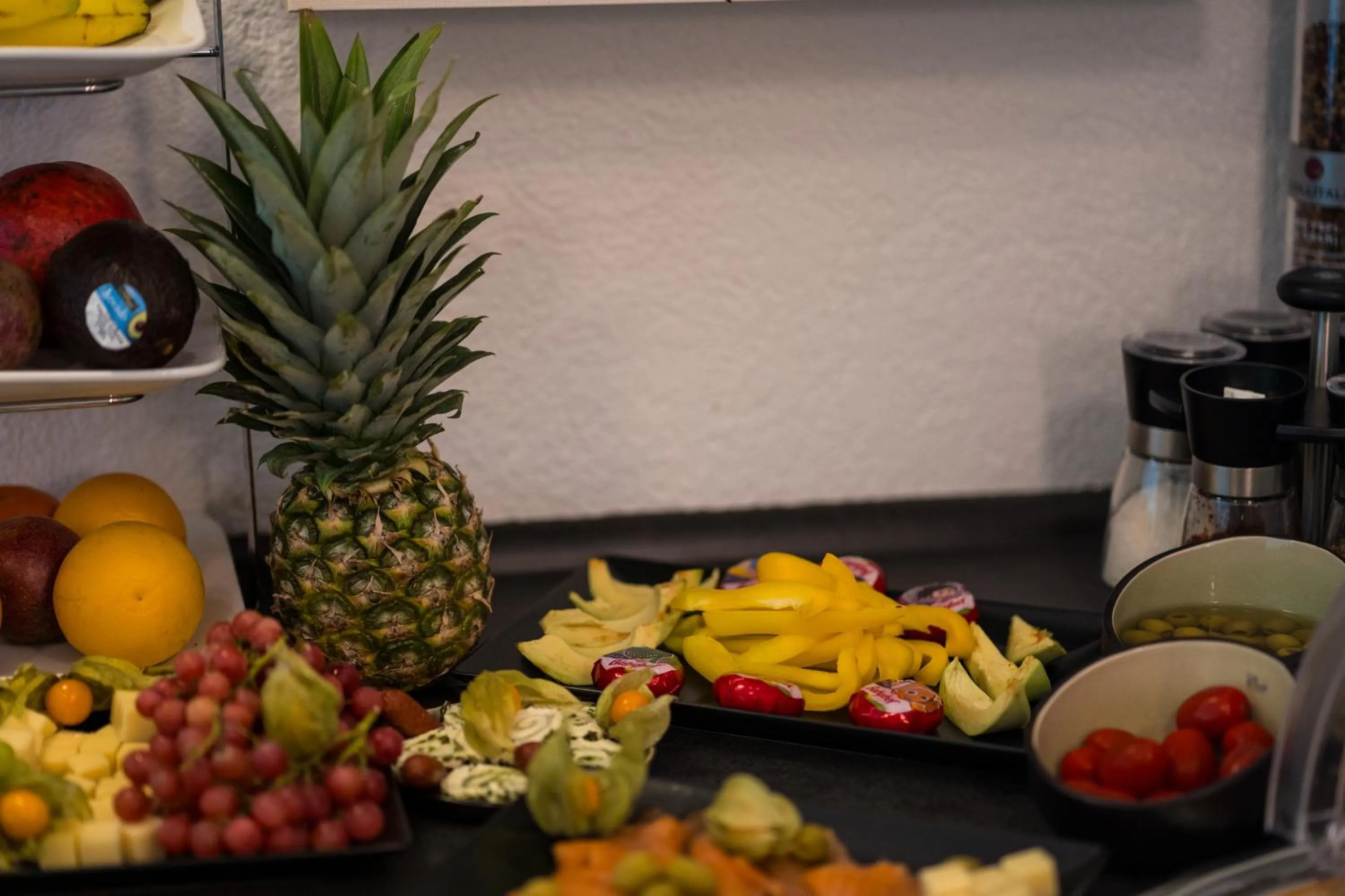 Buffet breakfast in B&B Outlet Hotel - Metzingen - Bad Urach - Free Parking