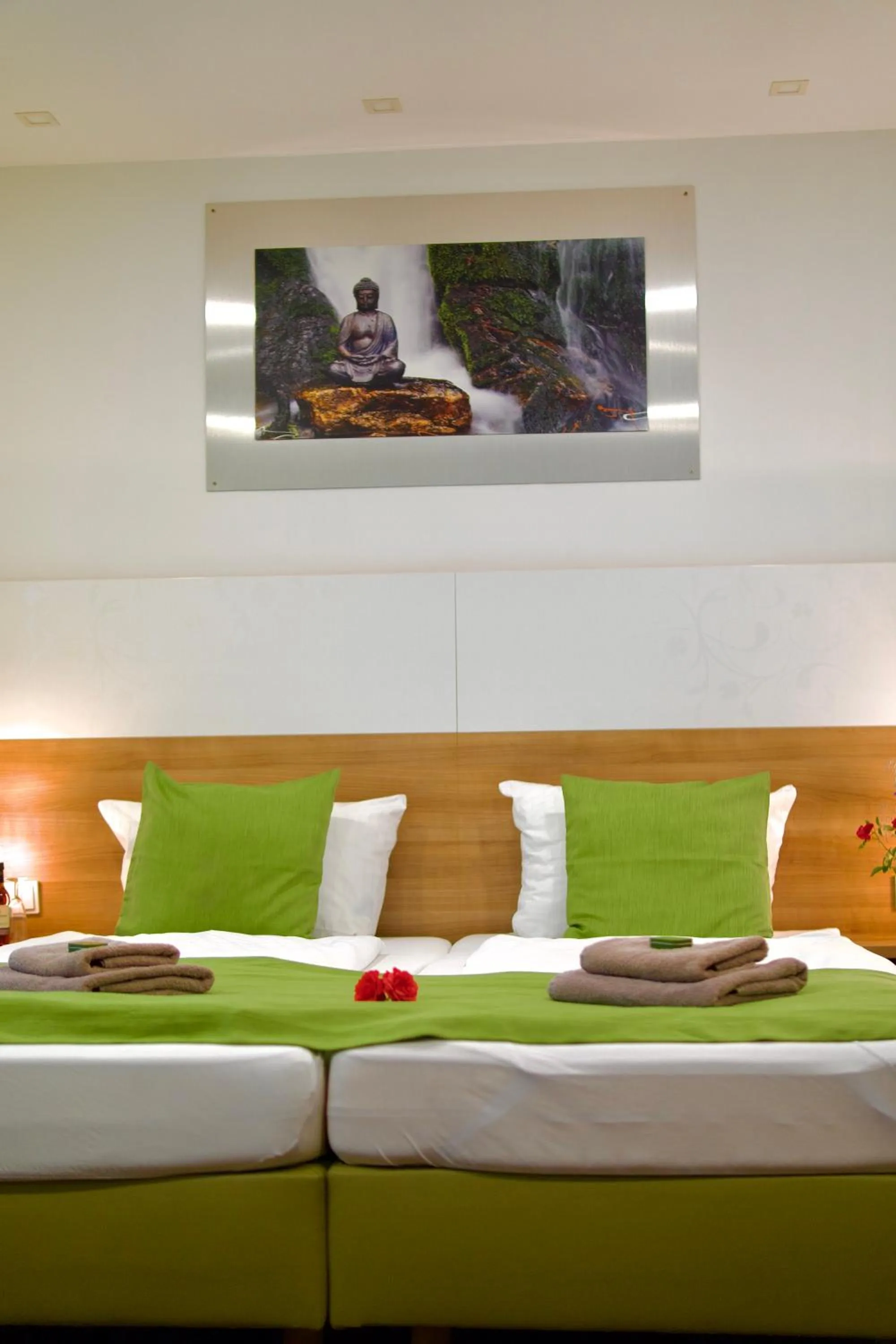 B&B Outlet Hotel - Metzingen - Bad Urach - Free Parking