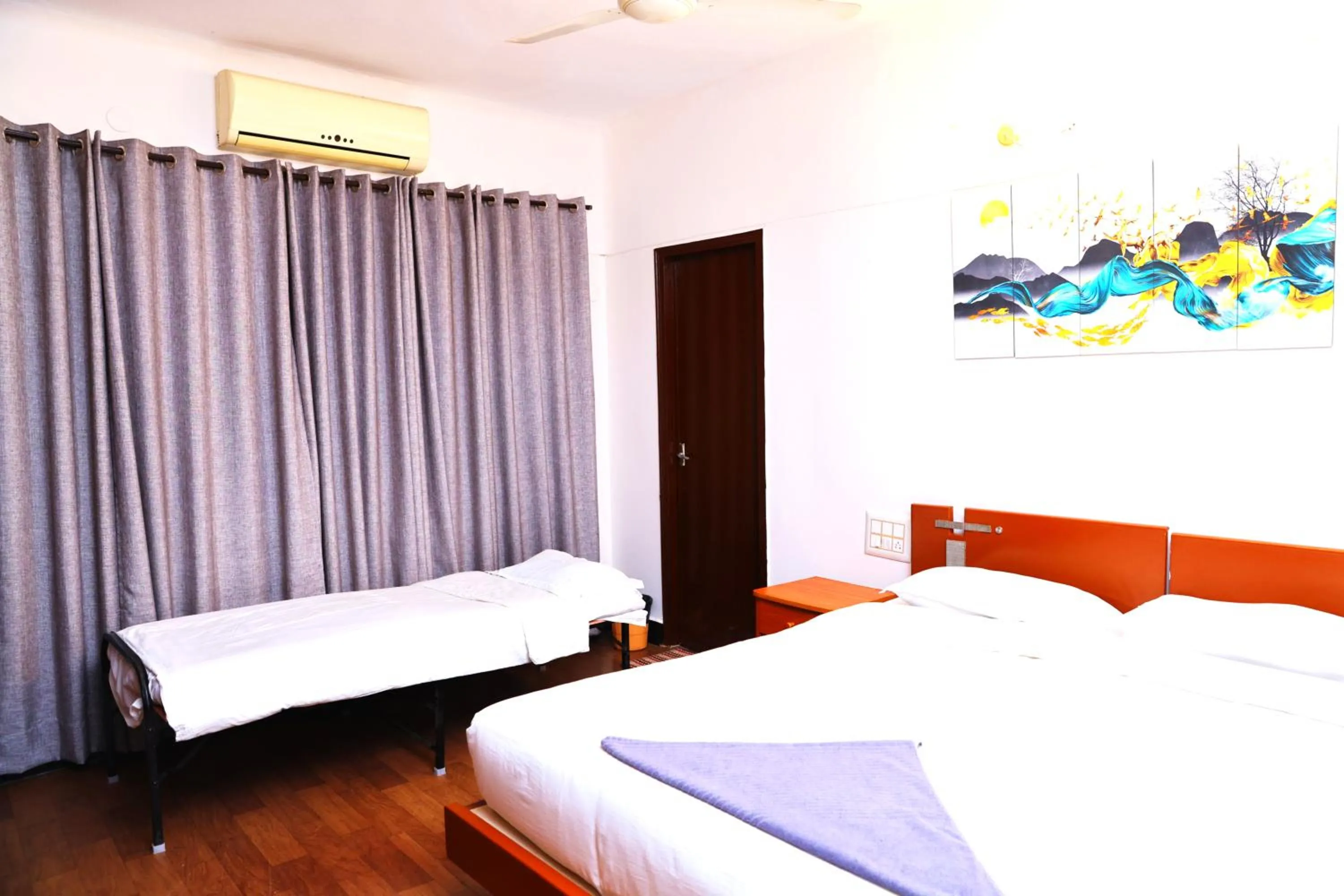 Cosy Banjara Guest House