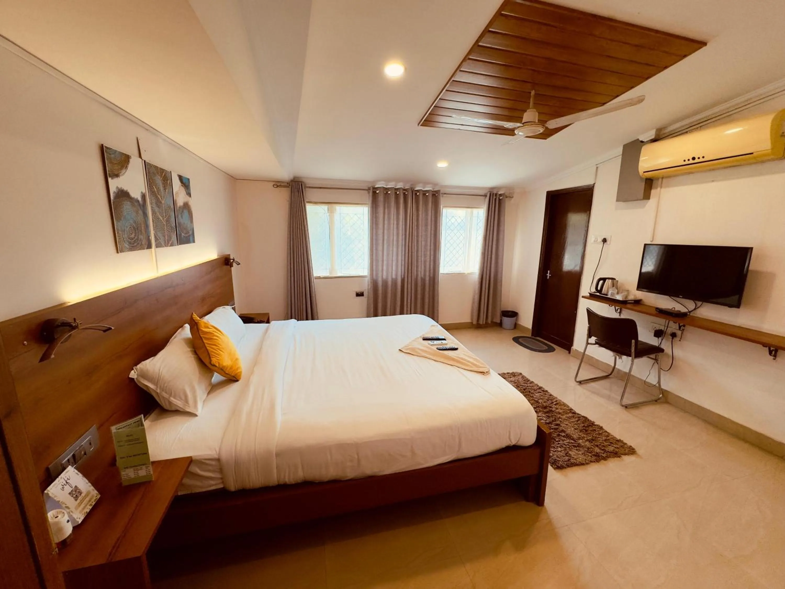 Bed in Cosy Banjara Guest House